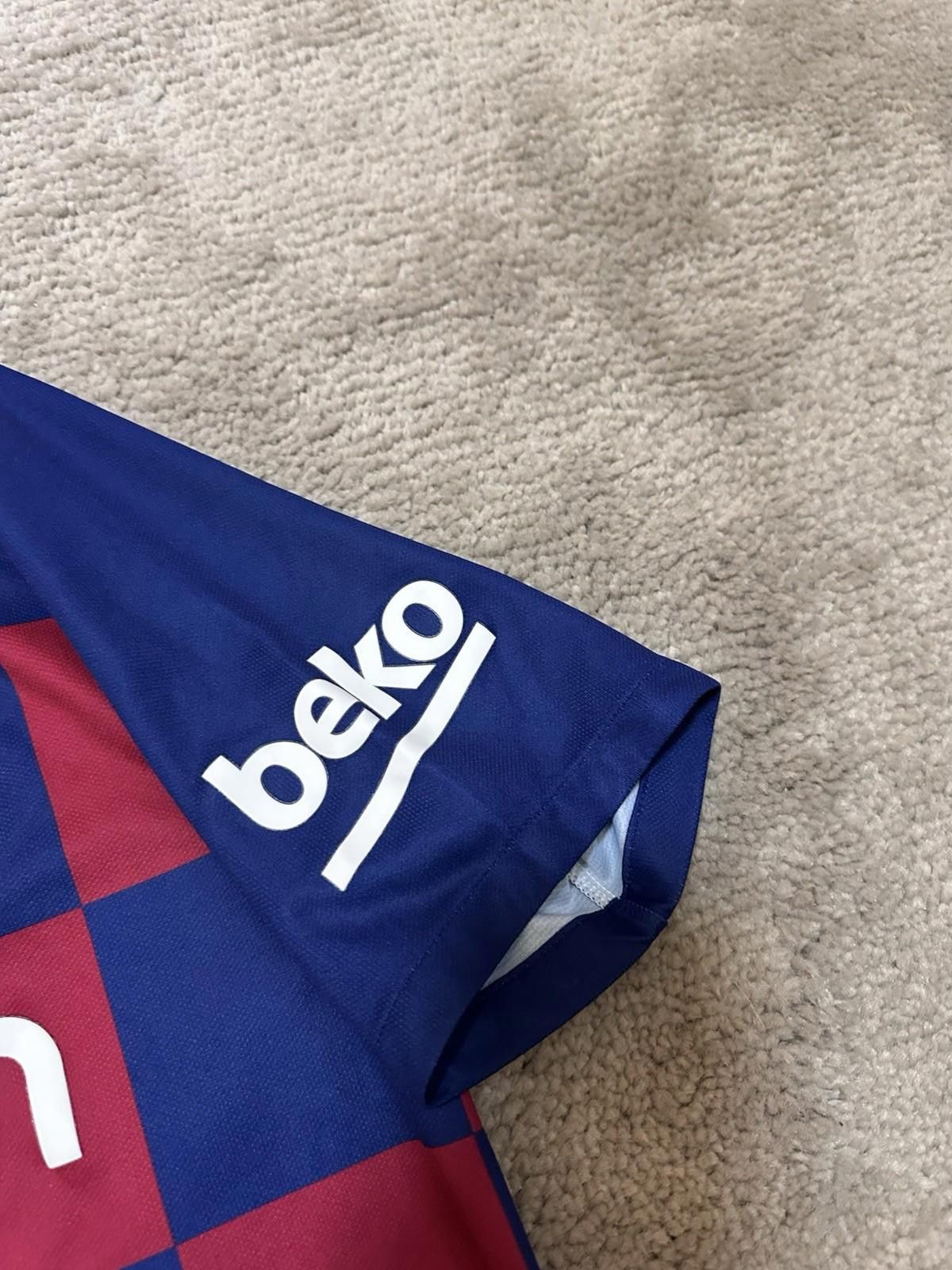 Nike #7 Coutinho Barcelona 2019/20 Football Shirt Soccer Jersey Size US M / EU 48-50 / 2 - 6 Thumbnail