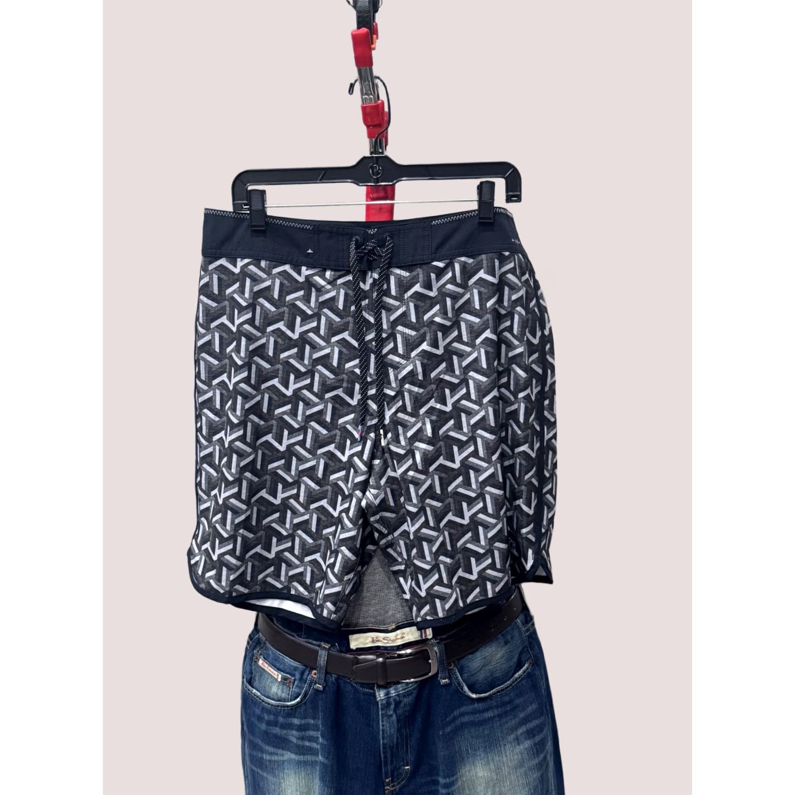 Quiksilver Quiksilver Geometric Board Shorts Size 34 Mens Multicolor Size US 34 / EU 50 - 1 Thumbnail