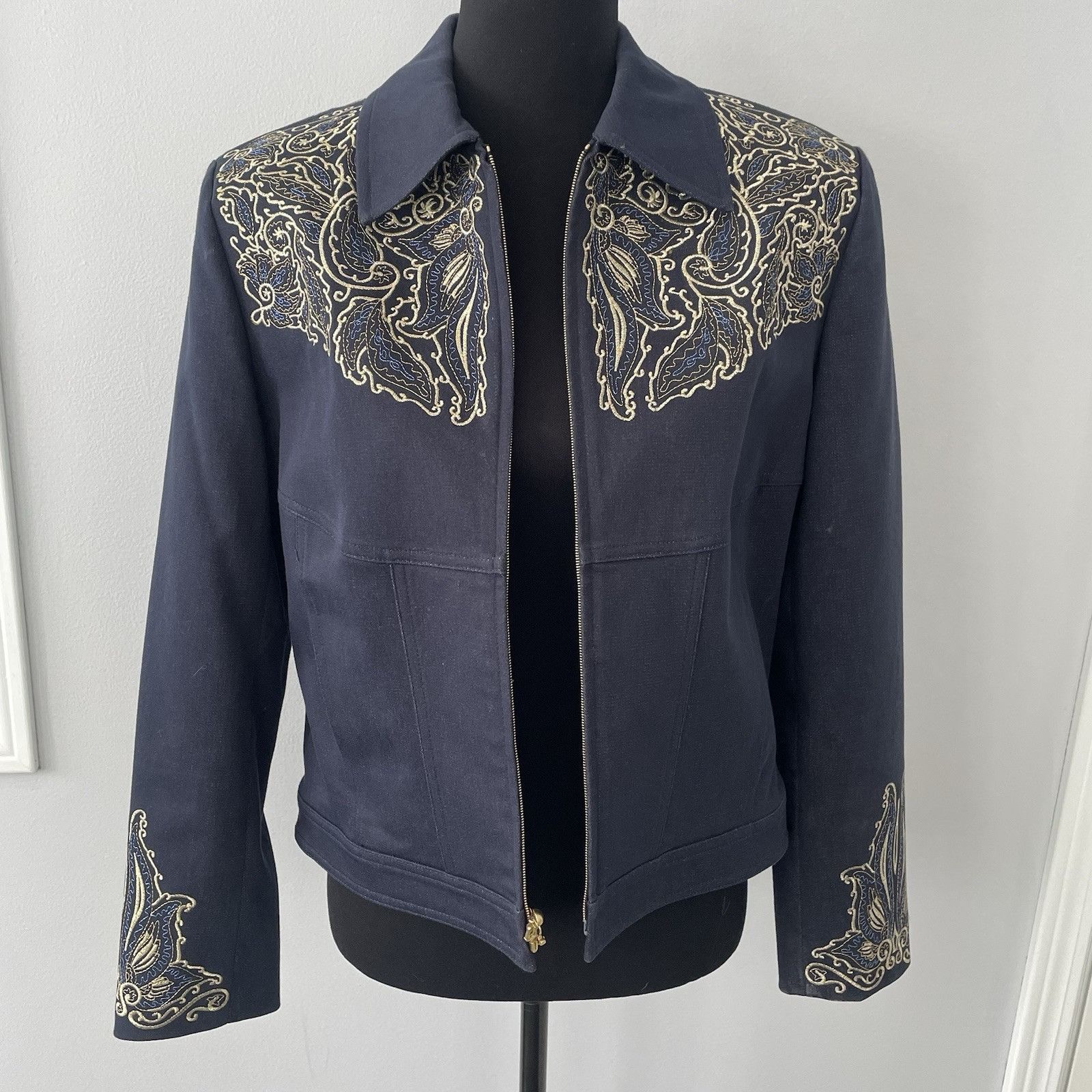 St. John Vtg St. John Sport 2 Pc Sz Small Denim Western Zip Jacket & Size S / US 4 / IT 40 - 3 Thumbnail