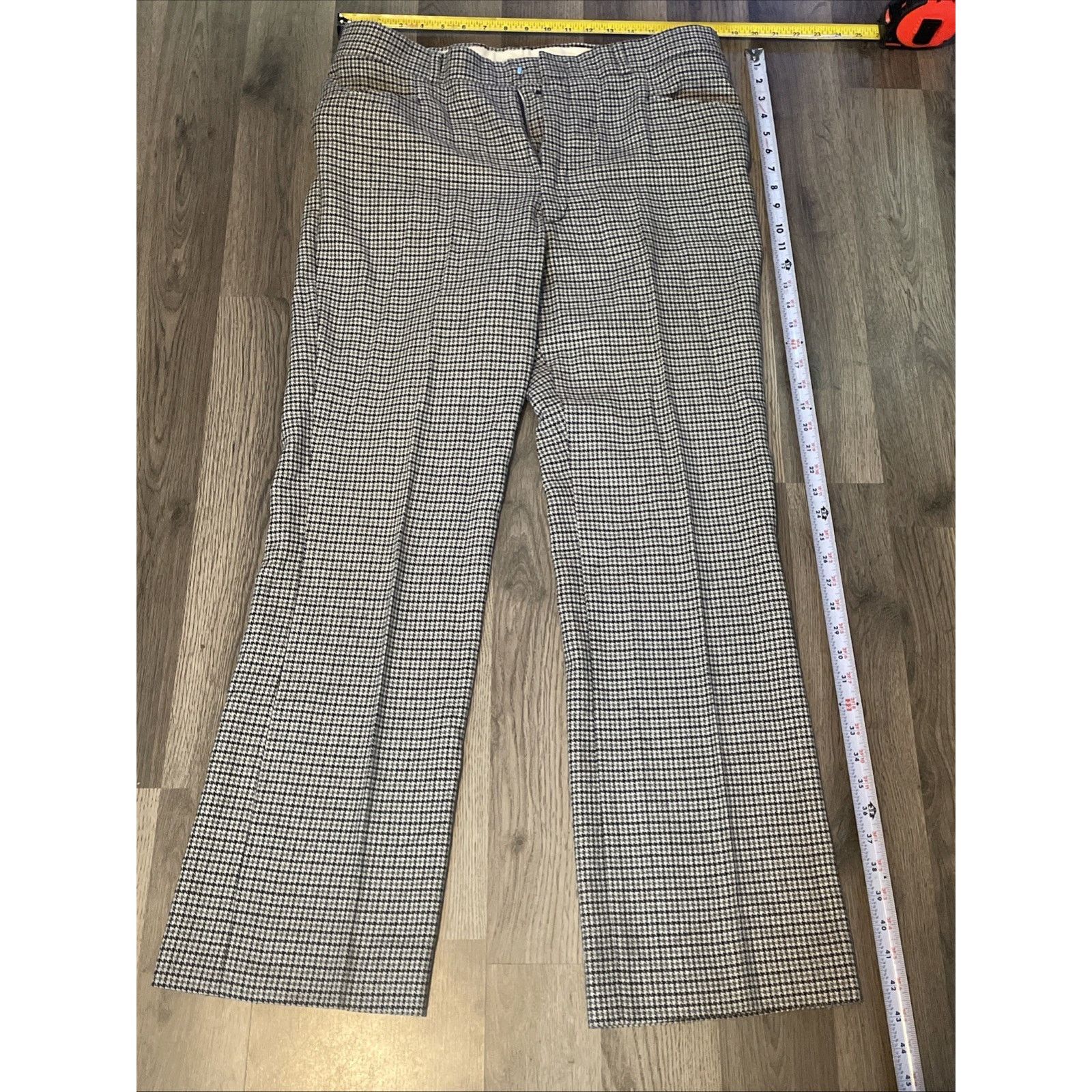 John Weitz John Weitz Men’s Pants 36in waist 43in length 31in inseam Size US 36 / EU 52 - 1 Thumbnail