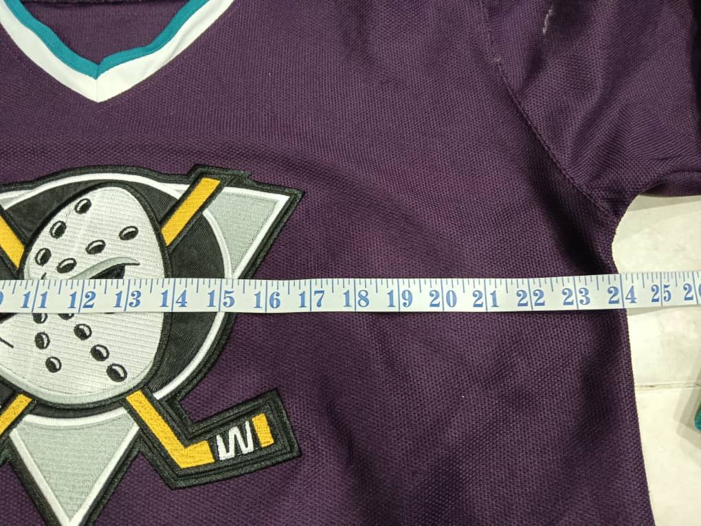 Ccm × NHL Vintage the mighty ducks jersey Size US L / EU 52-54 / 3 - 5 Thumbnail