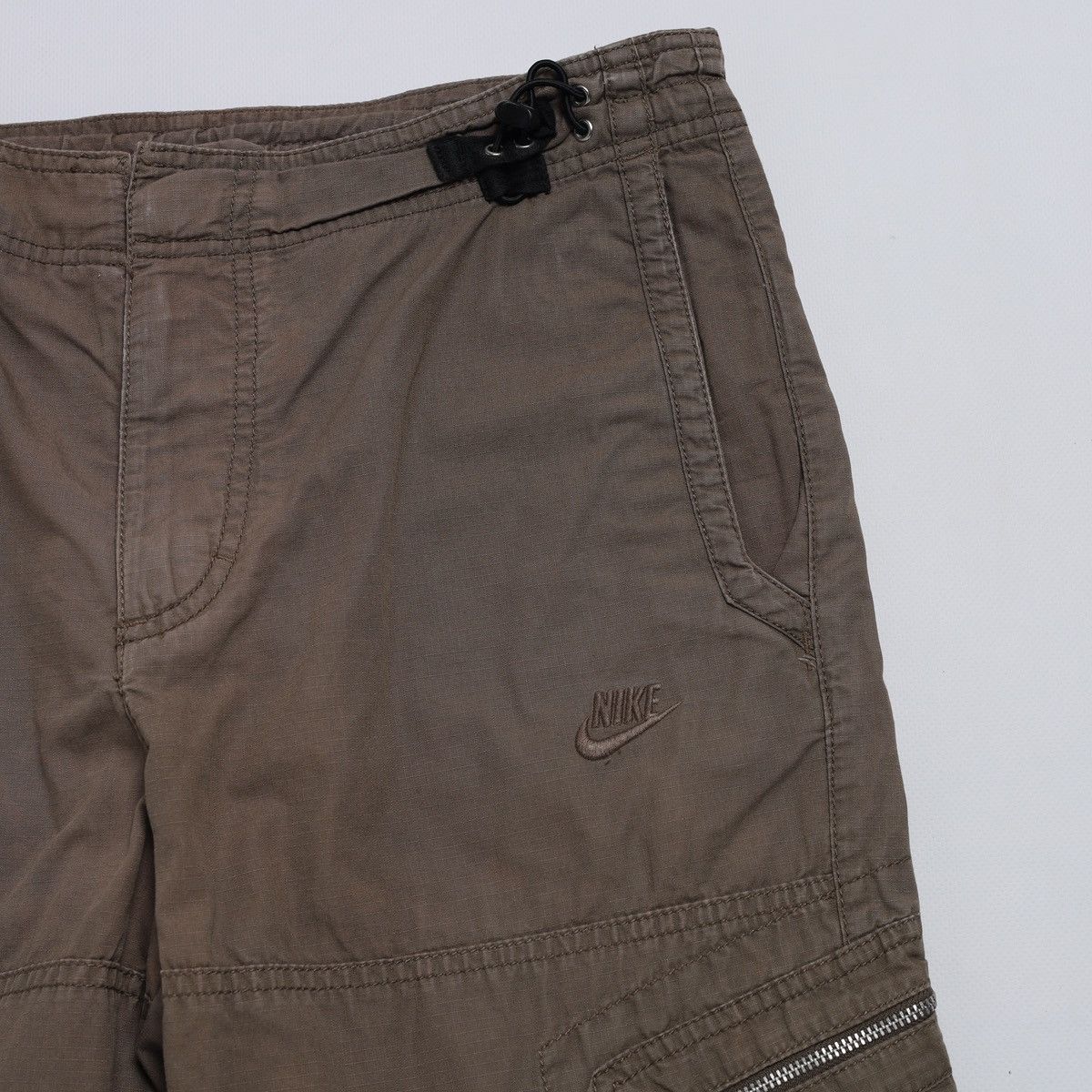 Nike Vintage Nike Cargo Shorts Size US 30 / EU 46 - 5 Thumbnail