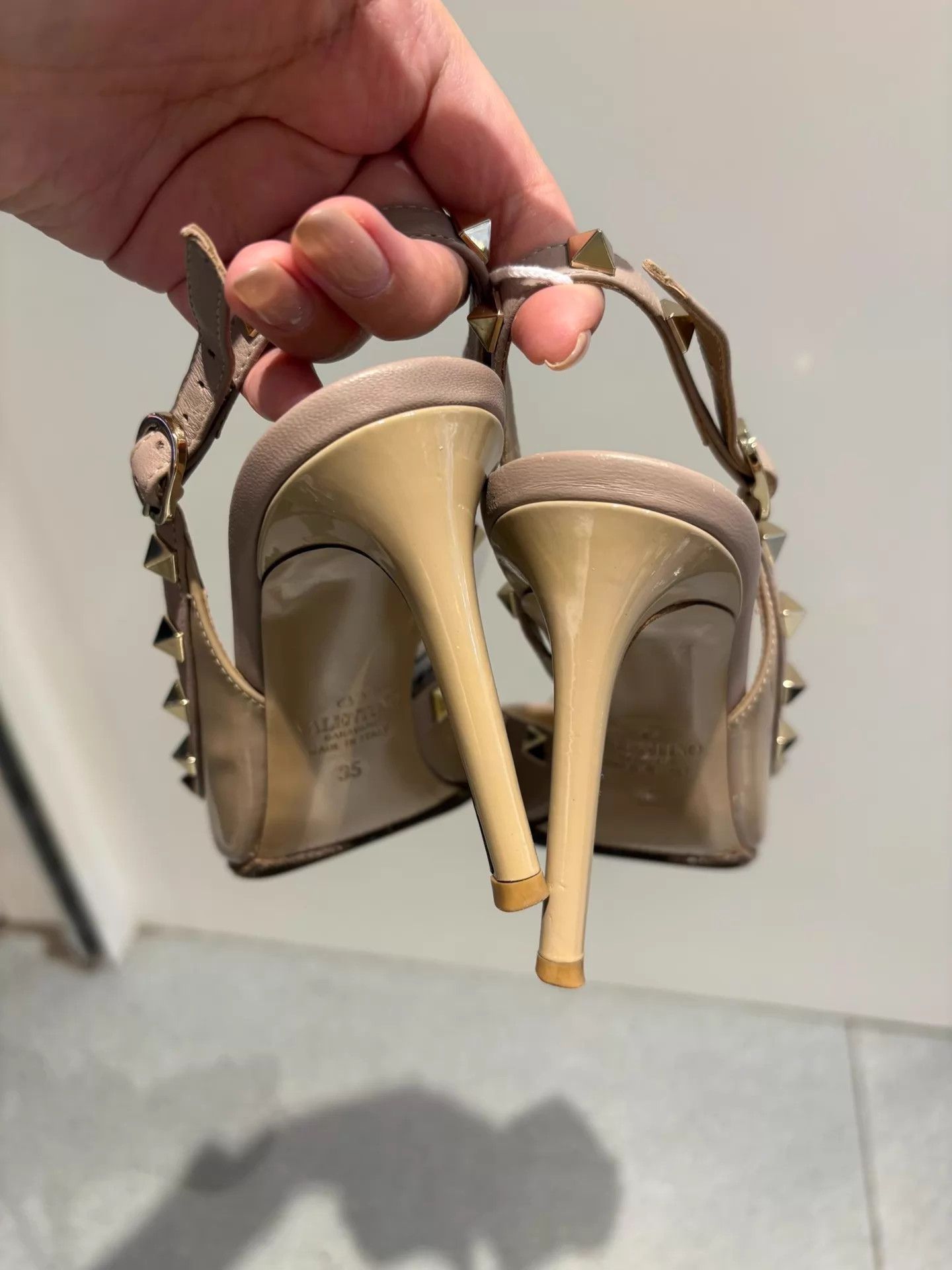 Valentino Valentino Nude Patent Half-Pump Studded Heels 99 New 35 Size US 4.5 / IT 34.5 - 4 Thumbnail