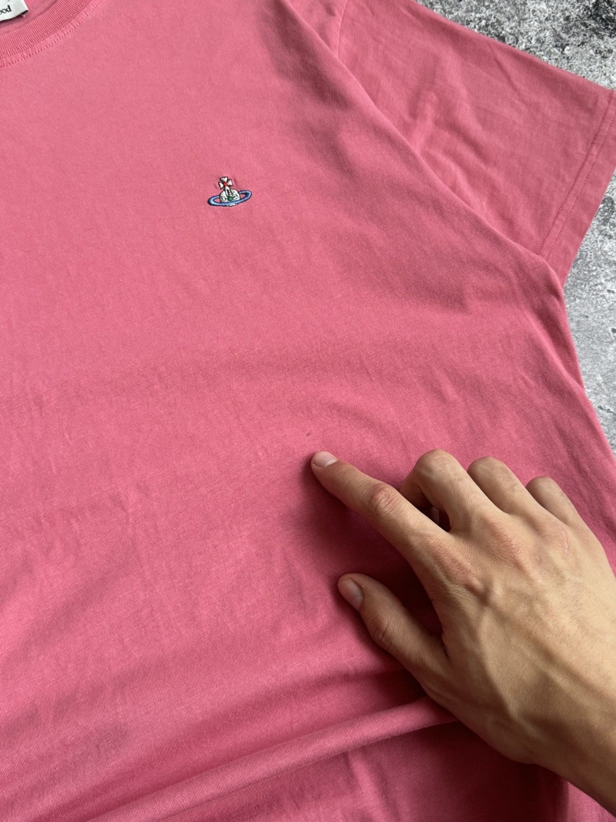 Designer × Vintage × Vivienne Westwood Vintage Vivienne Westwood Y2K pink t-shirt oversized size L Size US L / EU 52-54 / 3 - 8 Thumbnail