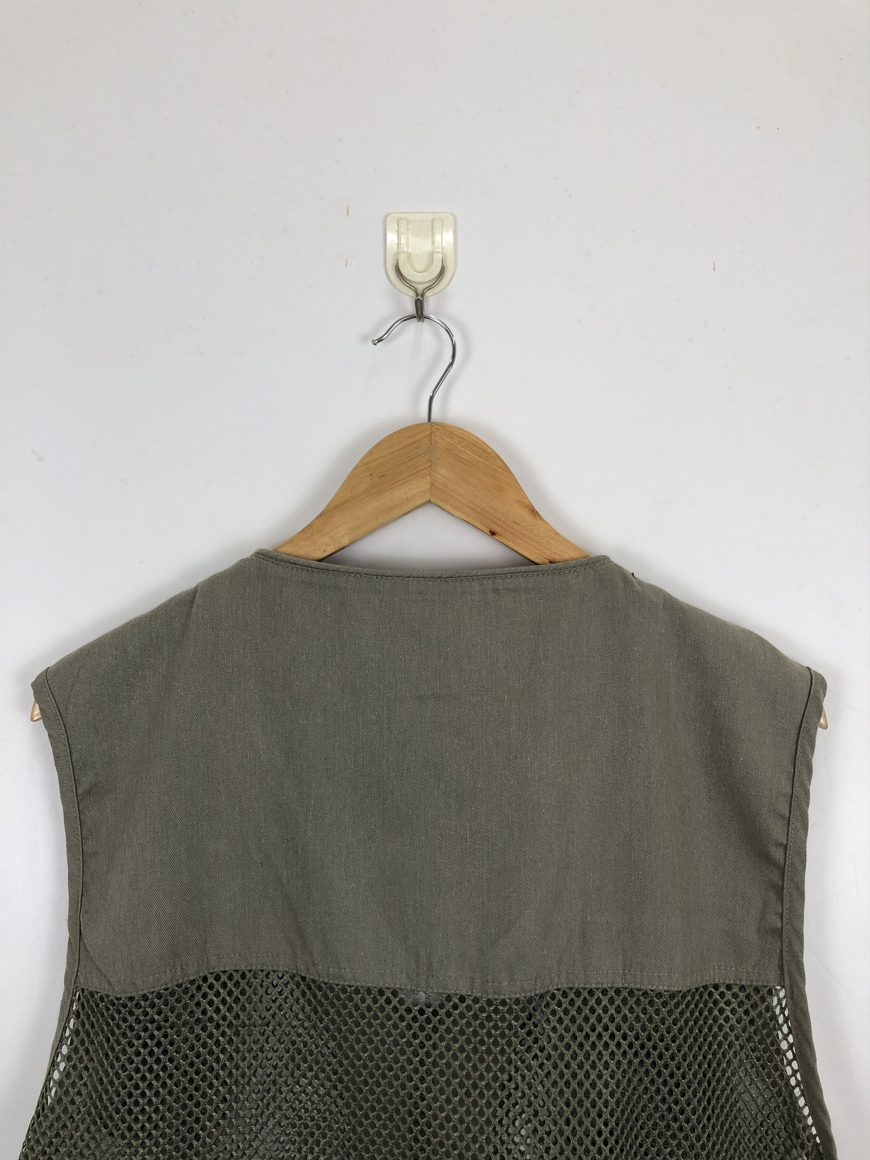 Japanese Brand Vintage Japanese Brand Multi Pocket Tactical Vest J1691 Size US XL / EU 56 / 4 - 4 Thumbnail
