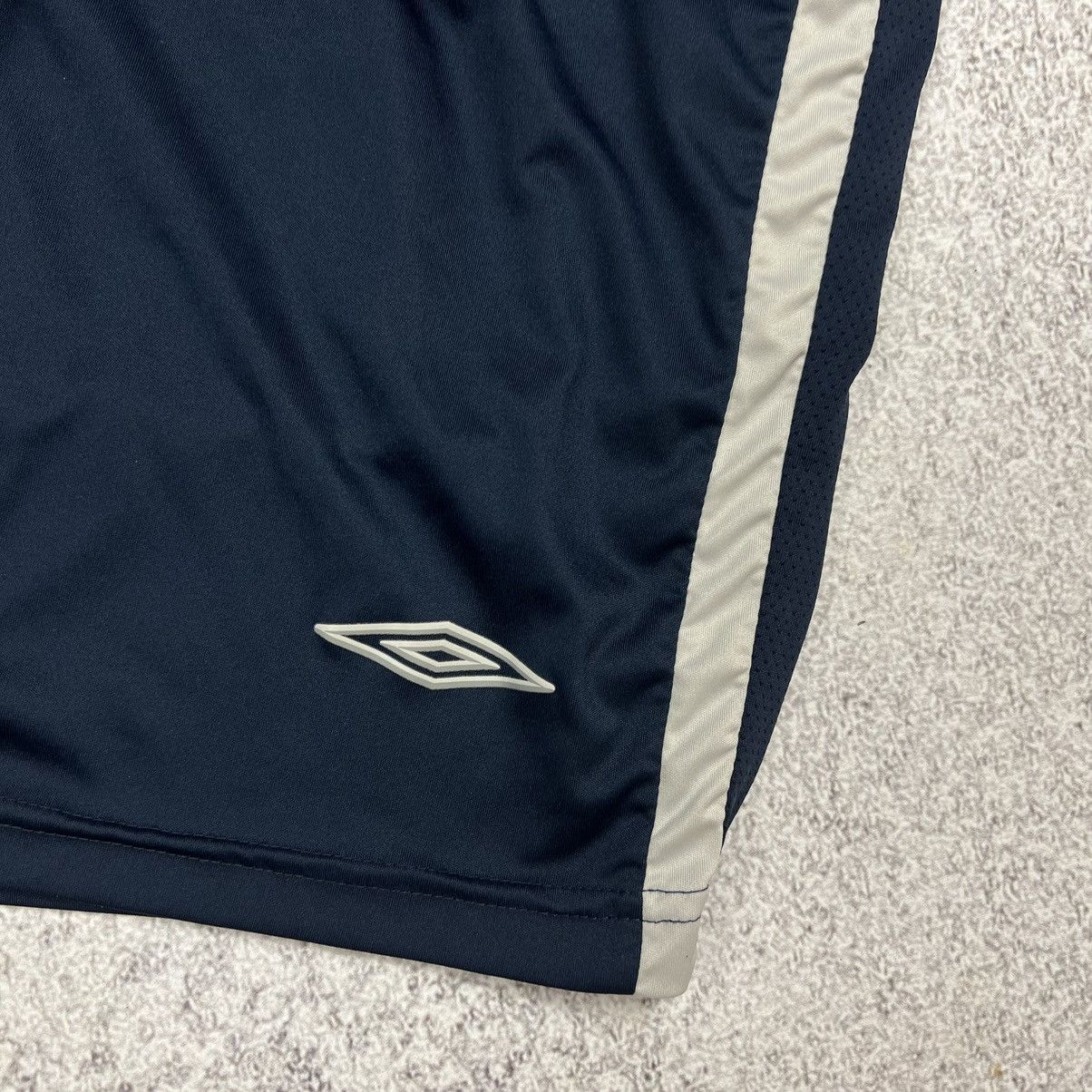 Umbro Vintage Umbro England National Team Soccer Short Size US 32 / EU 48 - 3 Thumbnail