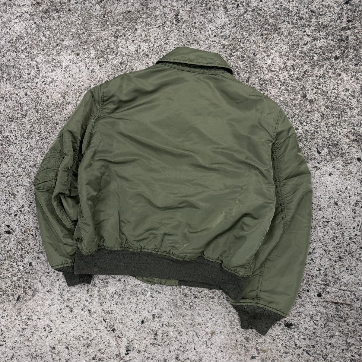 Vintage 1980s Faded Thrashed CWU 45-P Flight Bomber Jacket Size US L / EU 52-54 / 3 - 12 Thumbnail