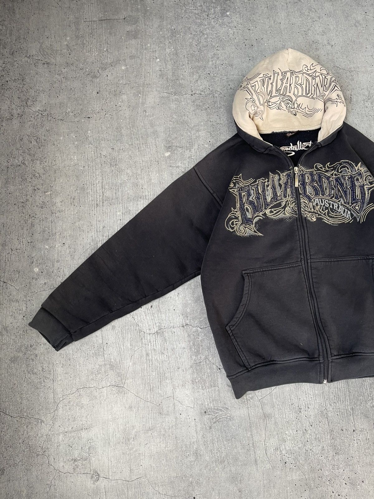 Billabong Y2K Billabong Zip Up Japanese 🇯🇵 Distressed Hoodie Size US L / EU 52-54 / 3 - 5 Thumbnail