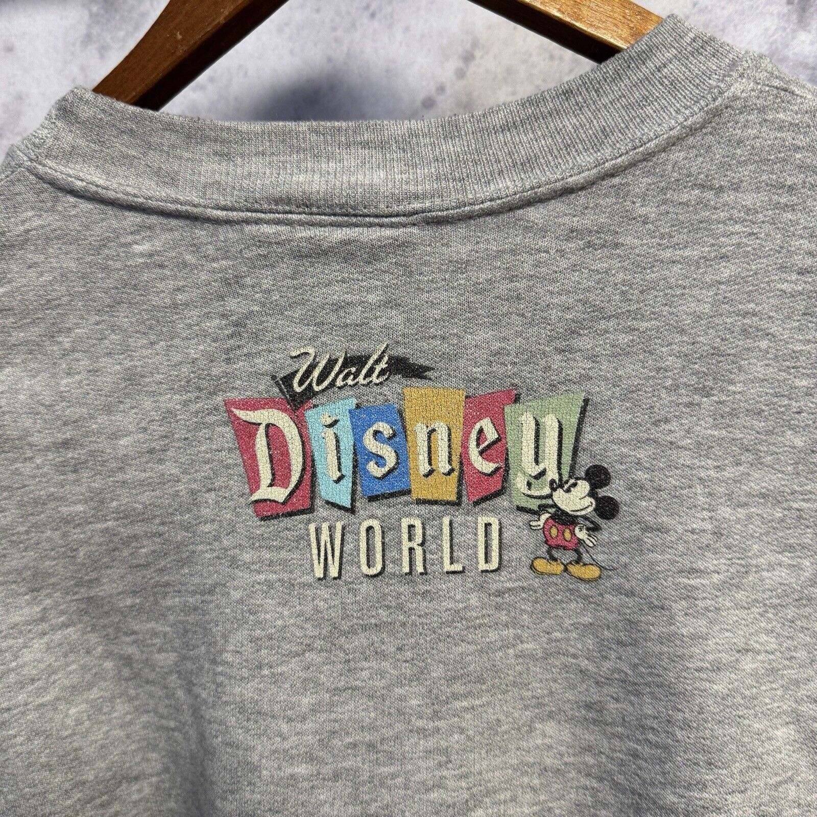Disney Vintage Walt Disney World Sweatshirt Adult Small Gray Crew N Size US S / EU 44-46 / 1 - 6 Thumbnail