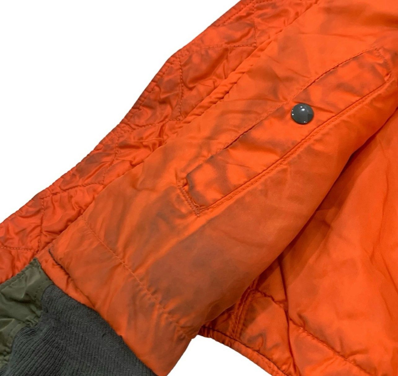 Alpha Industries Distressed Alpha Industries MA-1 Reversible Bomber Jacket Size US M / EU 48-50 / 2 - 14 Thumbnail
