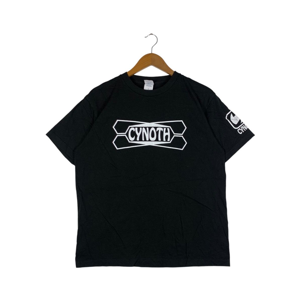 Vintage CYNOTH JAPAN SKATEBOARD Scene Harajuku Store Tee Shirt Size US L / EU 52-54 / 3 - 1 Thumbnail