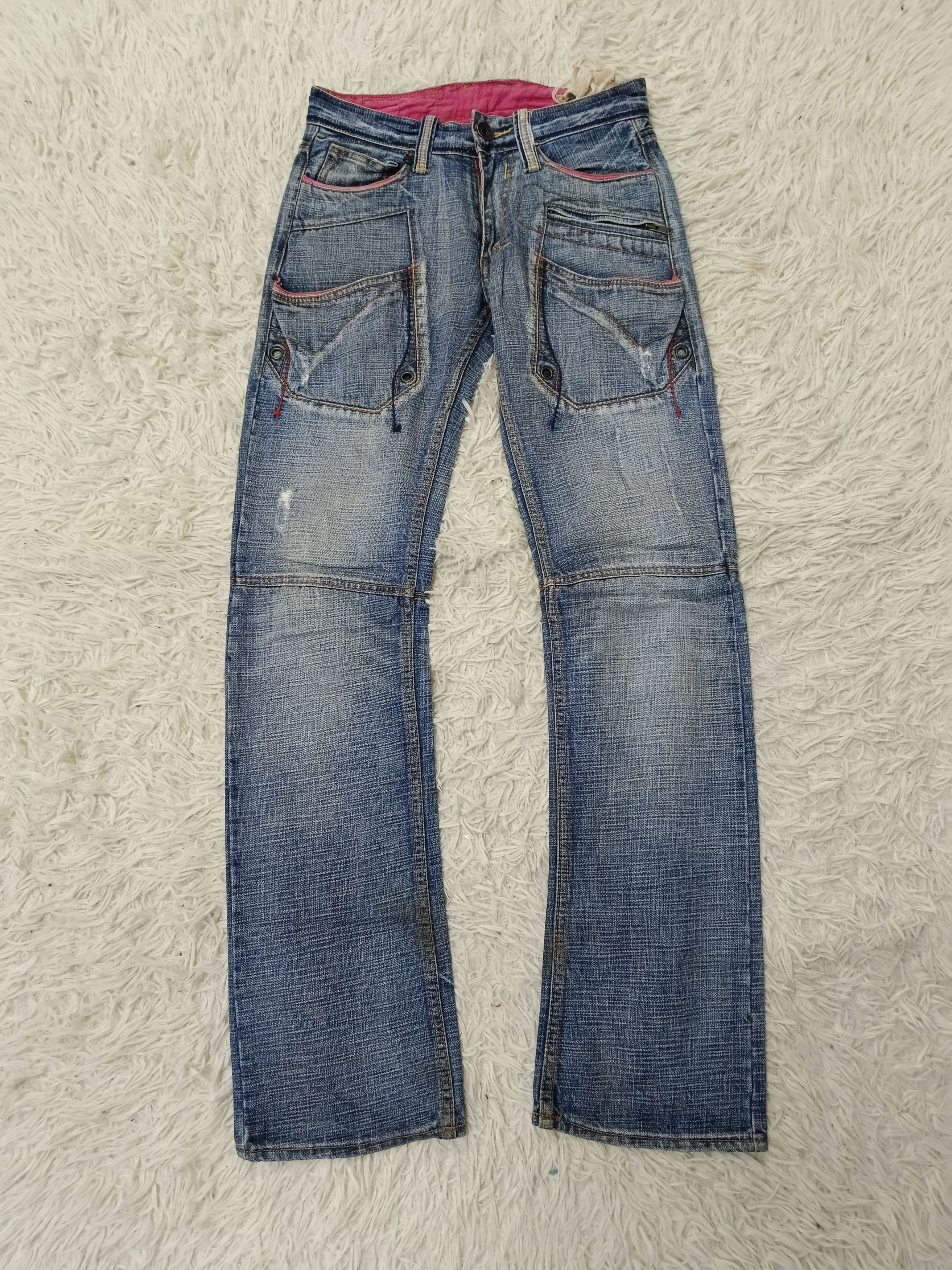 Darn Tough DiSTRESSED TACTICAL FRONT POCKET TOUGH JEANSMITH Size US 29 - 1 Thumbnail