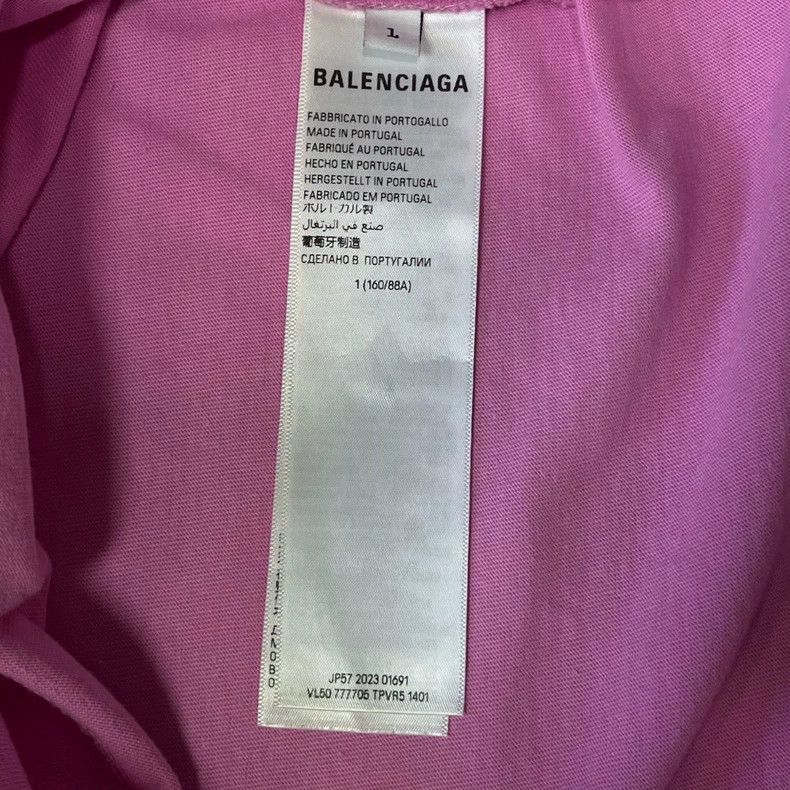 Balenciaga Balenciaga Pink Manchester United football embroidered sho Size US S / EU 44-46 / 1 - 5 Thumbnail