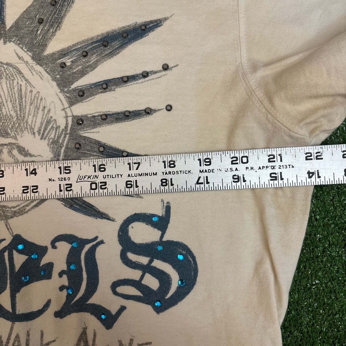 Marc Ecko Beige Embellished Marc Ecko Skull Graphic Tee Size US L / EU 52-54 / 3 - 6 Thumbnail