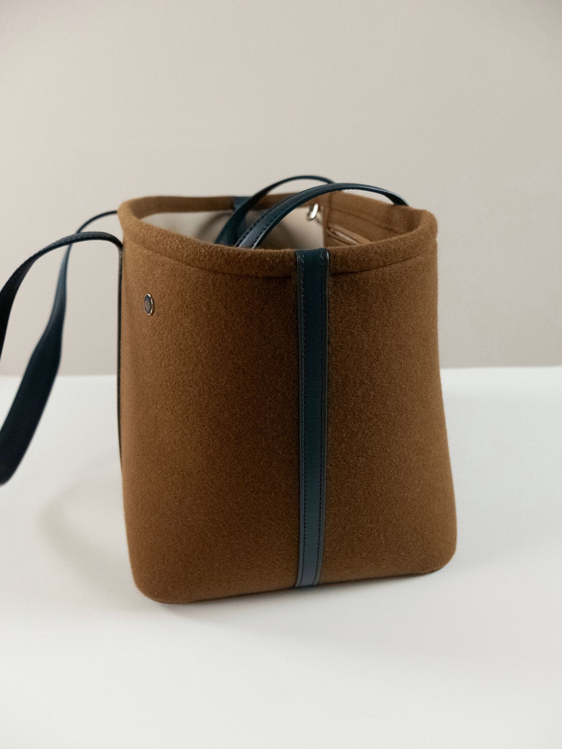 Loro Piana LORO PIANA Carry Everything brown felt cashmere tote bag Size ONE SIZE - 7 Thumbnail