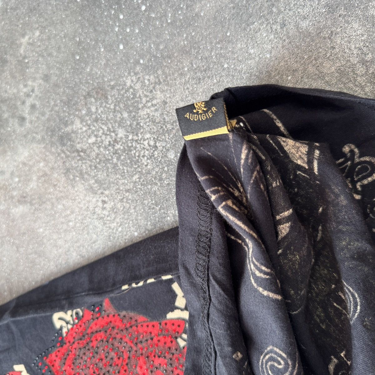Ed Hardy Christian Audigier Skull & Roses Rhinestones Y2K T-Shirt Size US L / EU 52-54 / 3 - 14 Thumbnail