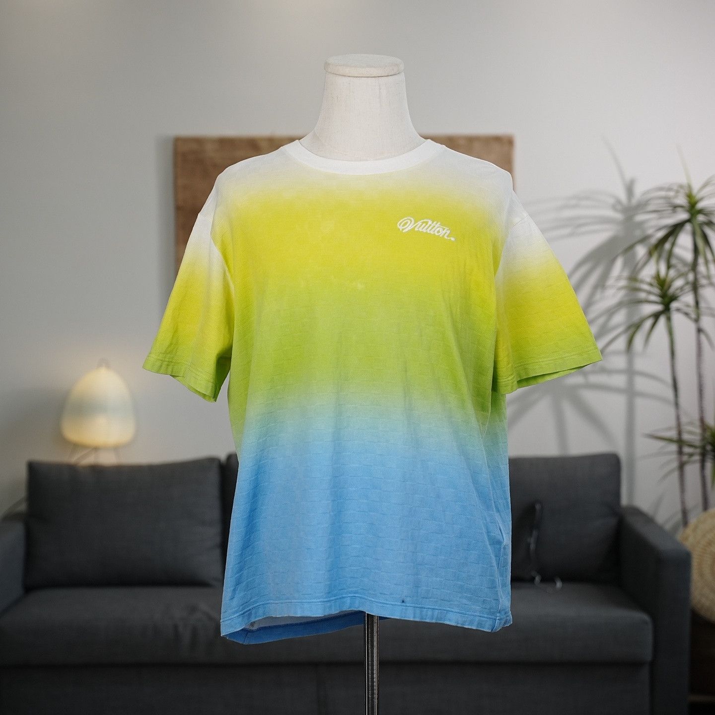 Louis Vuitton Louis Vuitton Gradient Cotton T-Shirt XXL Size US XXL / EU 58 / 5 - 1 Thumbnail
