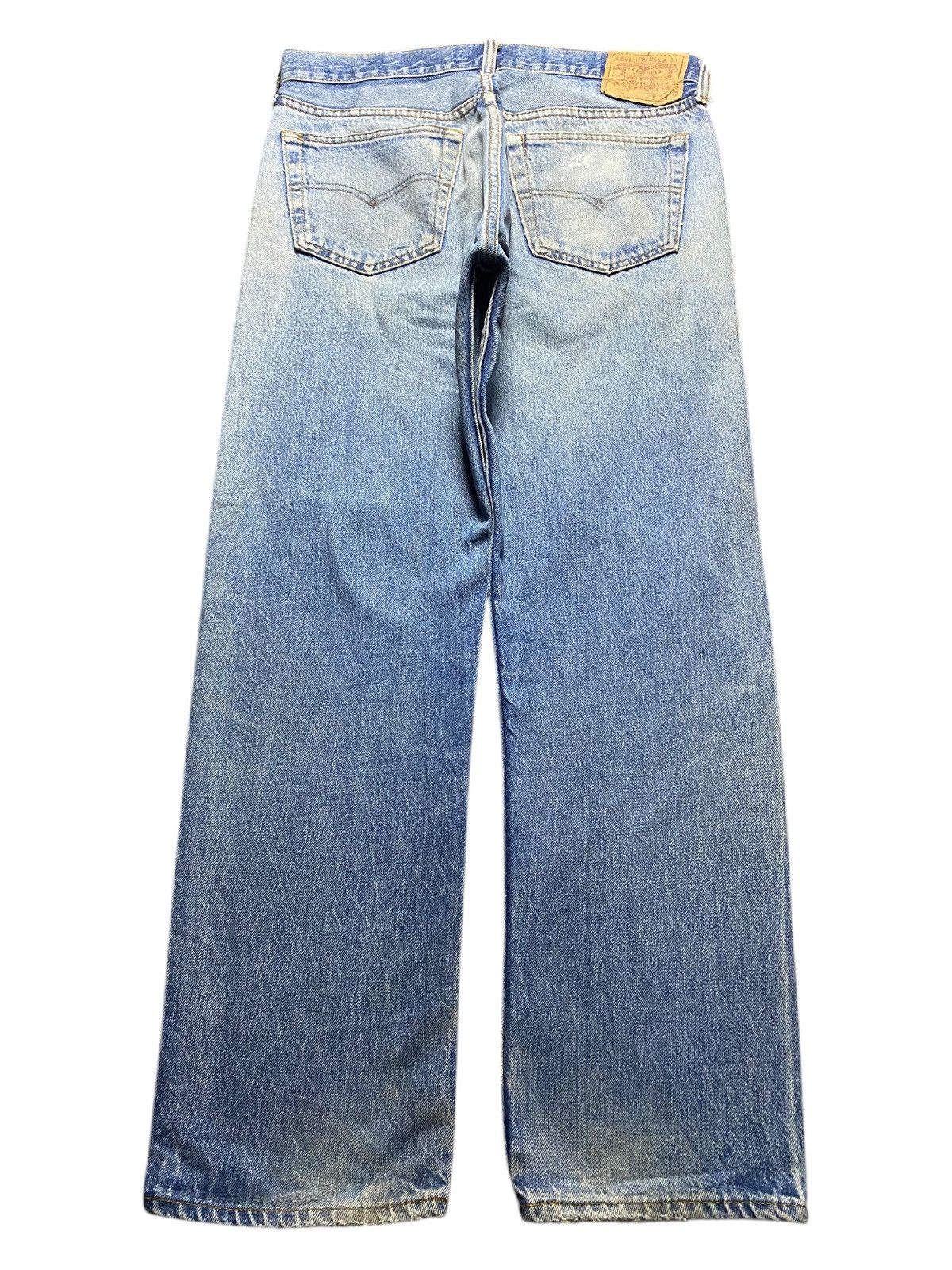 Levi's Vintage Levis 501 80s ButtonFly Distressed Loose Jeans Size US 32 / EU 48 - 2 Thumbnail