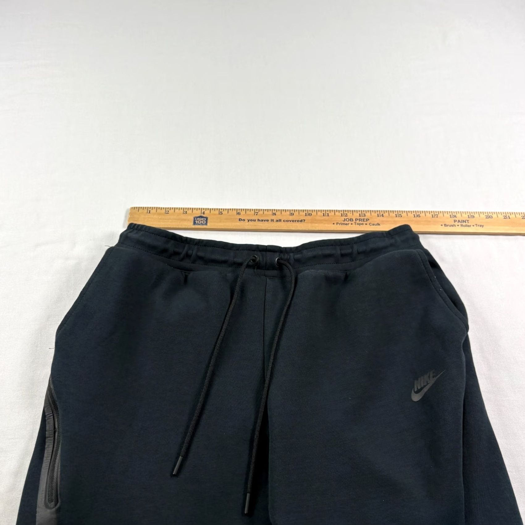 Nike Nike Tech Fleece Jogger Sweatpants Mens Large Black Sportswear Casual Lounge Size US 31 - 6 Thumbnail