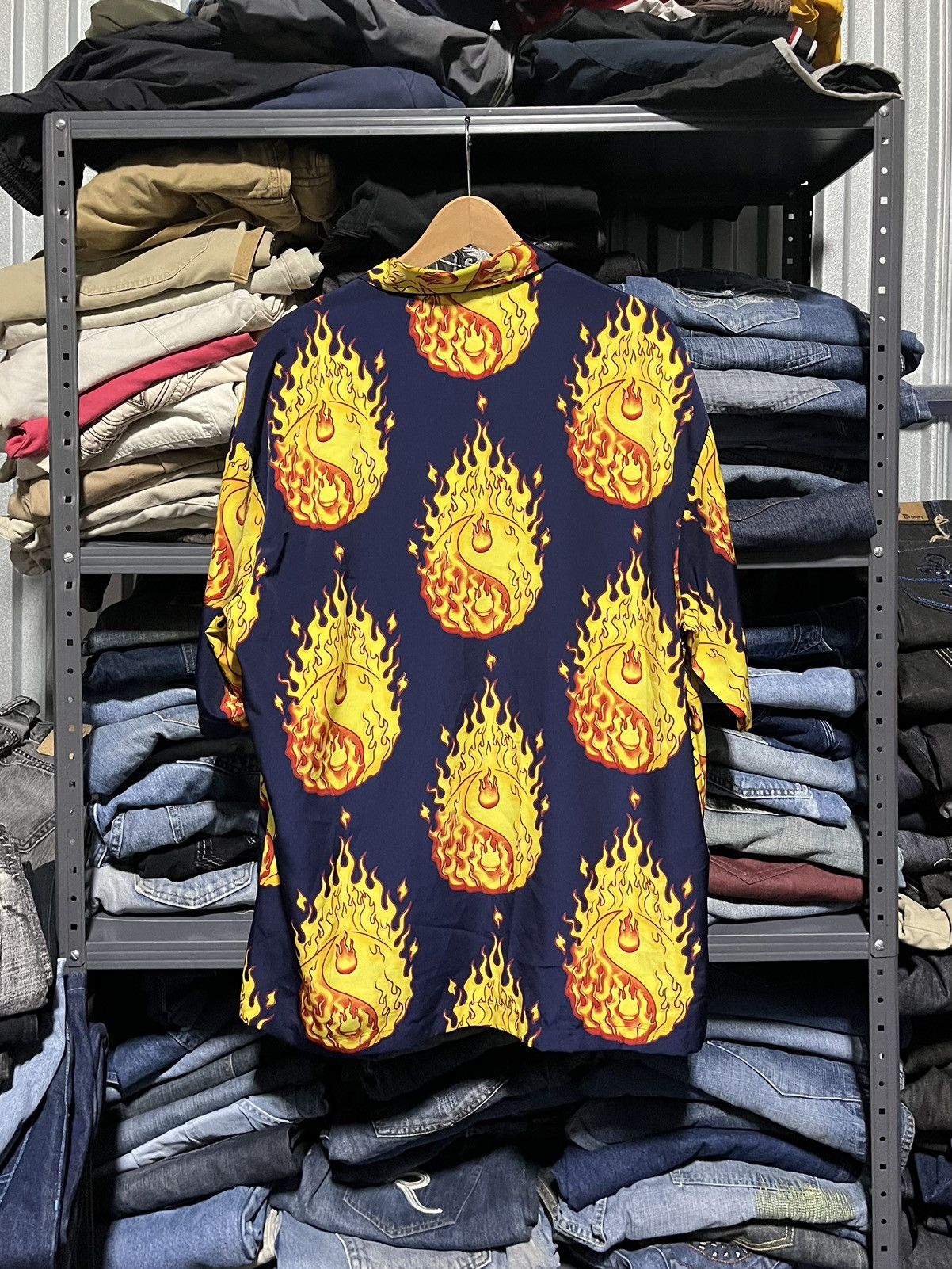 Affliction × JNCO × Vintage CRAZY VINTAGE Y2K JNCO FLAMES BUTTON DOWN TEE SHIRT SKATER Size US XL / EU 56 / 4 - 2 Thumbnail