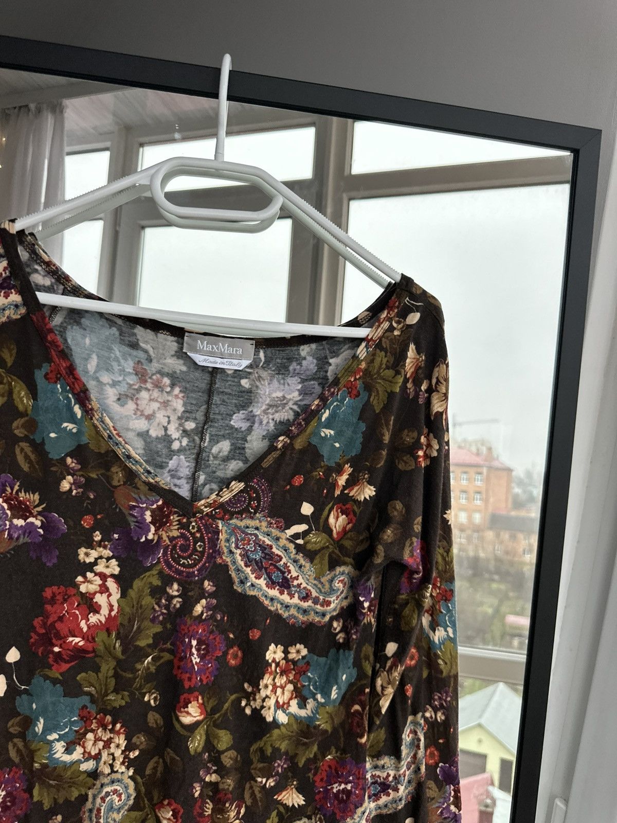 Max Mara Max Mara Paisley Floral V-Neck Long Sleeve Top Made in Italy Size M / US 6-8 / IT 42-44 - 3 Thumbnail