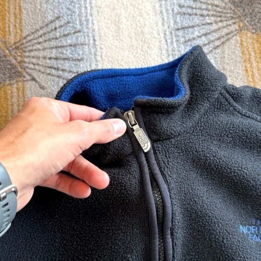The North Face VINTAGE The North Face Fleece Vest Men’s Small Black Blue USA Made 90s Outdoor Size US S / EU 44-46 / 1 - 5 Thumbnail