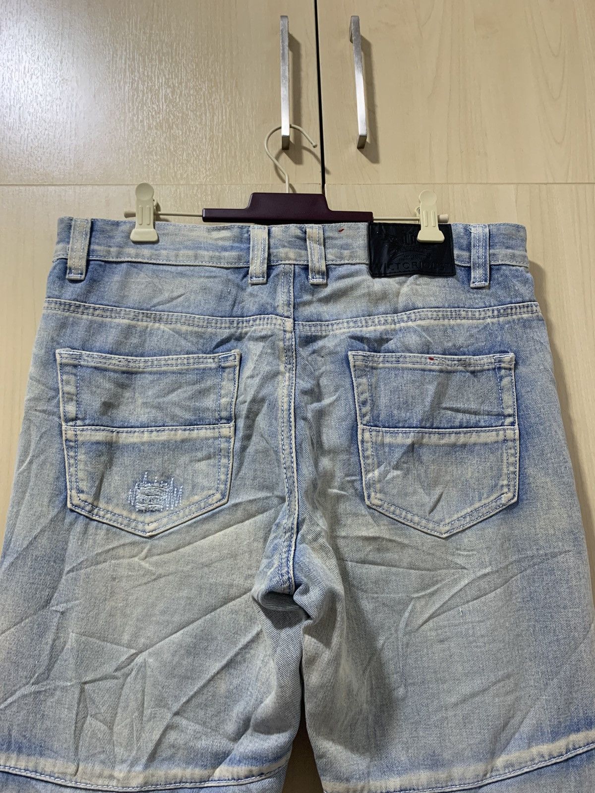Fashion Victim Victorious Premium Jeans distressed denim zipper Size US 34 / EU 50 - 7 Thumbnail