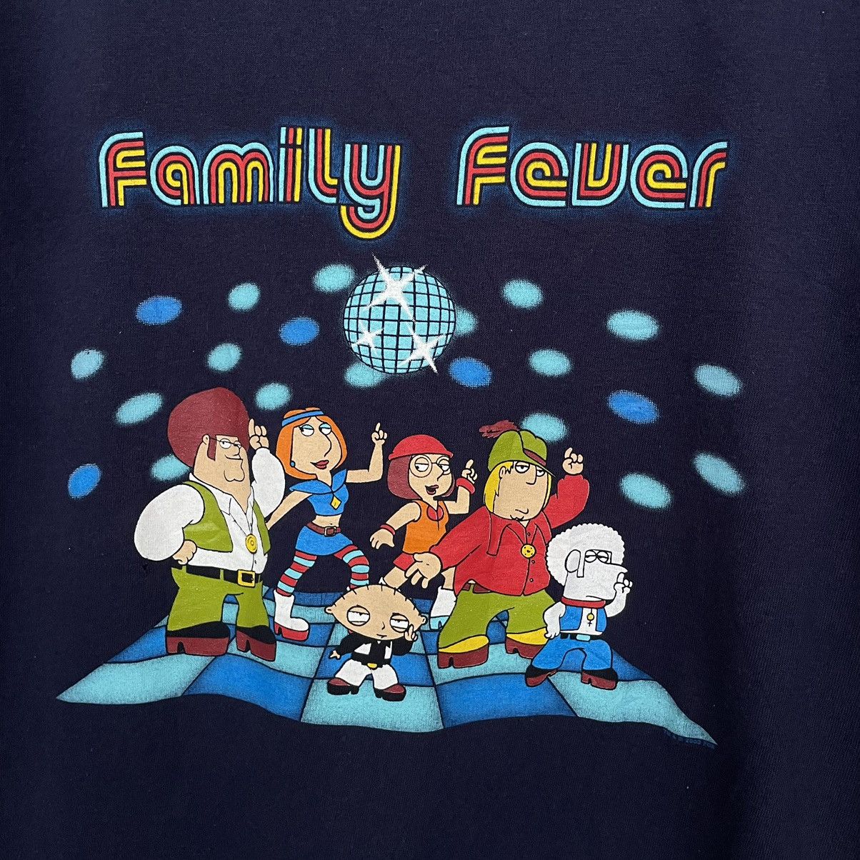 Cartoon Network × Vintage Vintage 2000s Family Guy Family Fever T Shirt Size US S / EU 44-46 / 1 - 2 Thumbnail