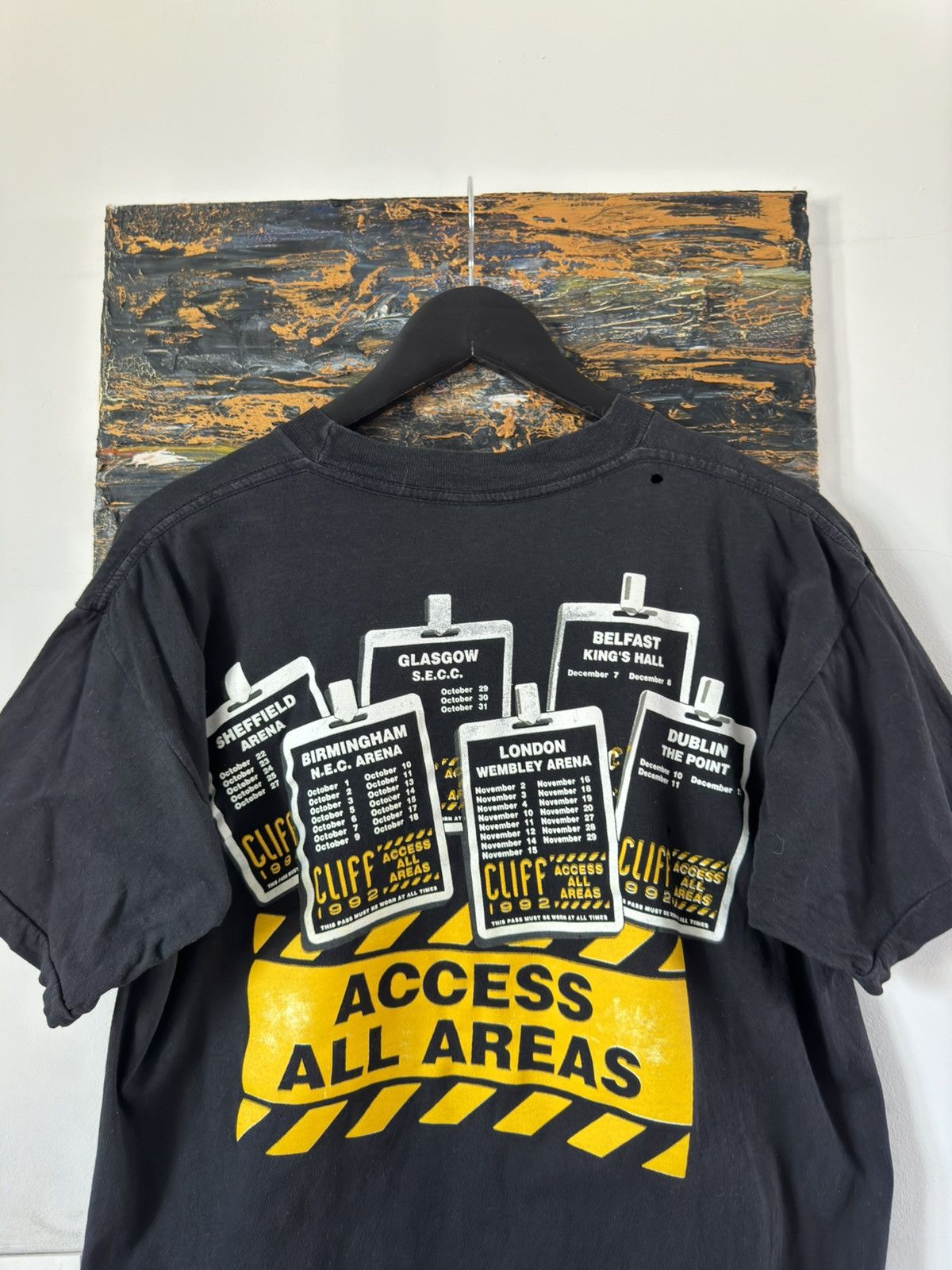 Band Tees × Vintage Vintage 1992 Cliff Richard Rock Band T Shirt Single Stitch Size US XL / EU 56 / 4 - 5 Thumbnail