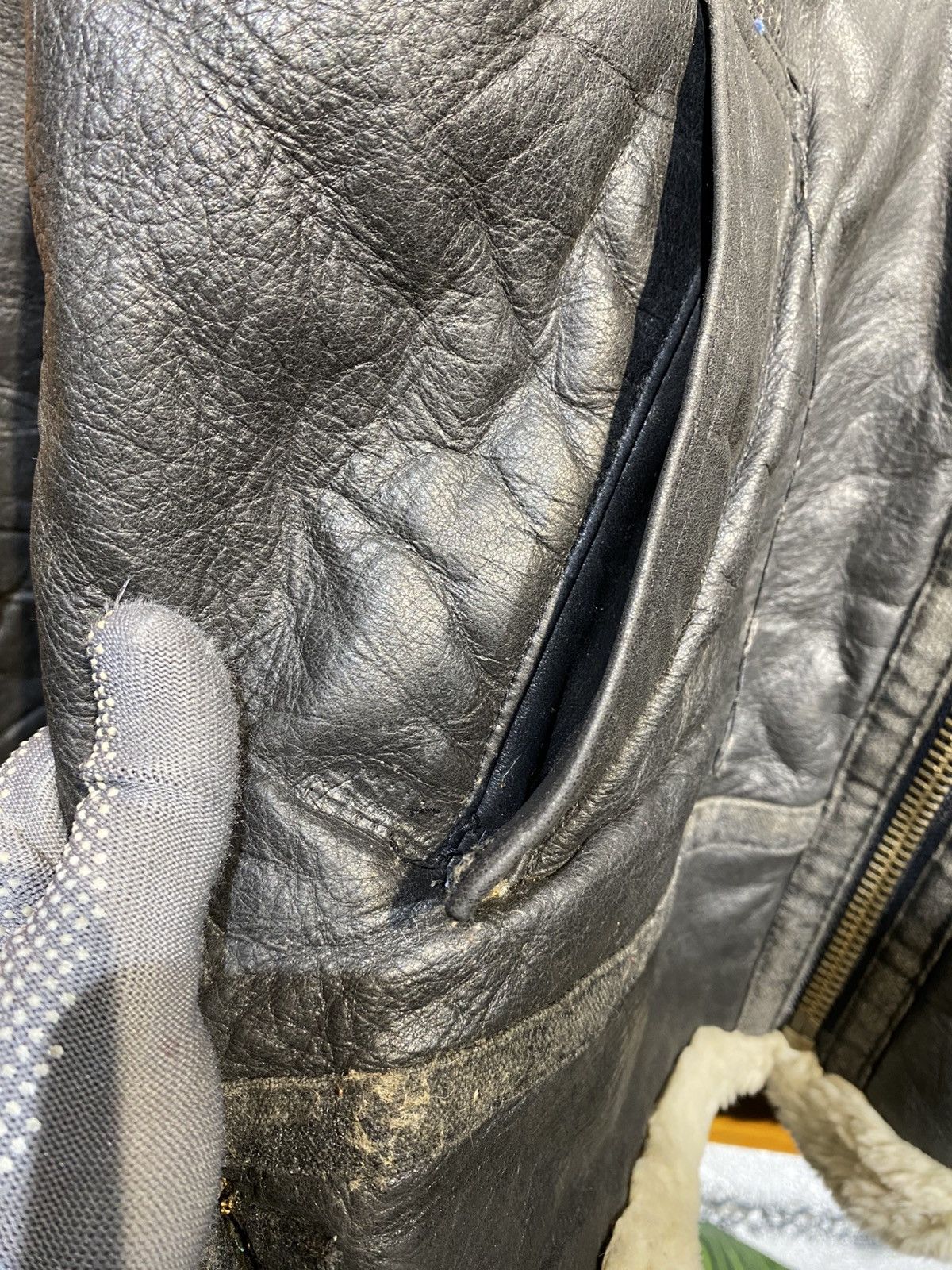 Vintage Vintage Famock XY-306 Black Shearling Aviator Jacket Size US L / EU 52-54 / 3 - 4 Thumbnail