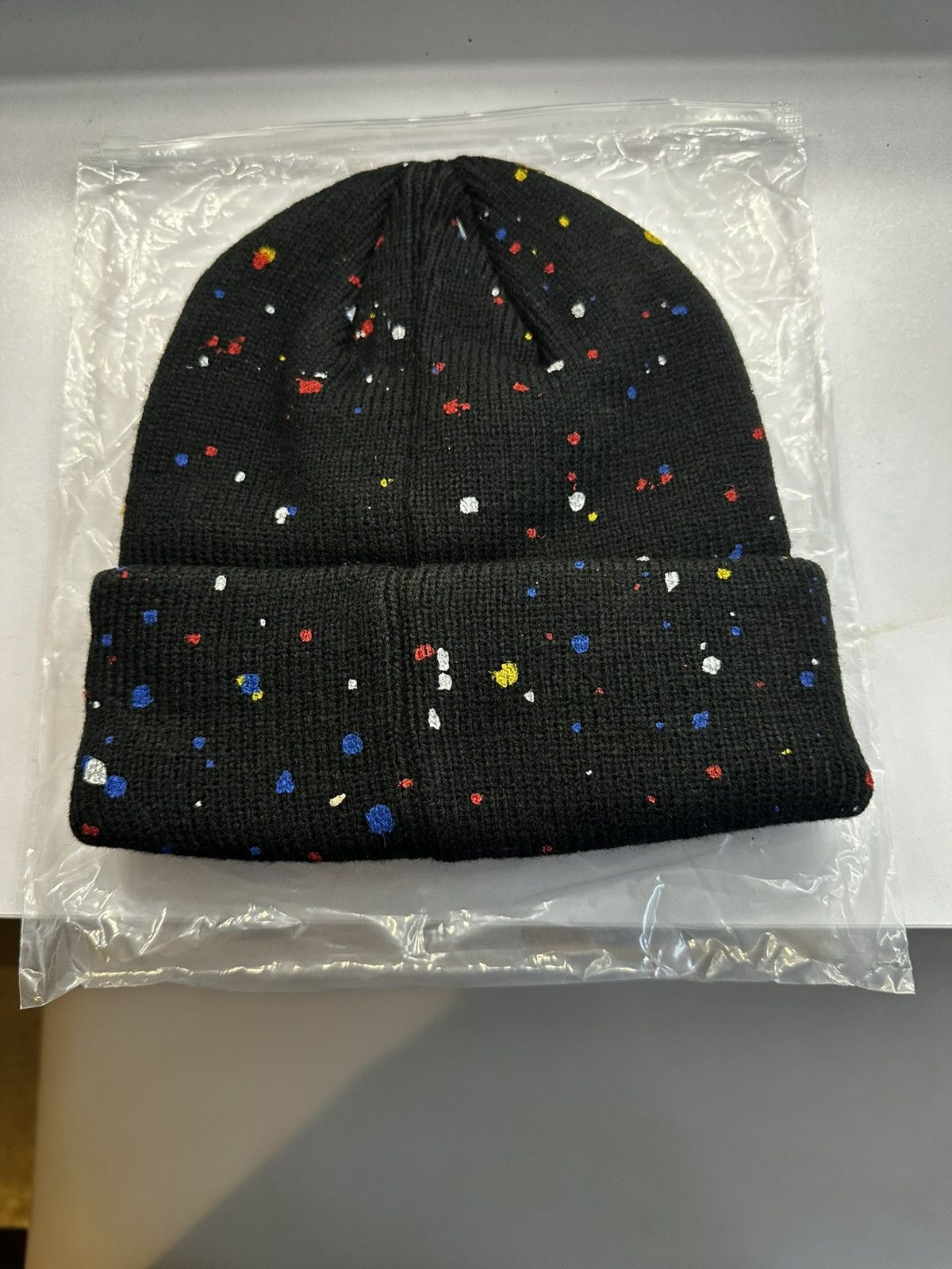 Carhartt CUSTOM brand new Carhartt beanie w/ paint splattered in bag Size ONE SIZE - 2 Thumbnail
