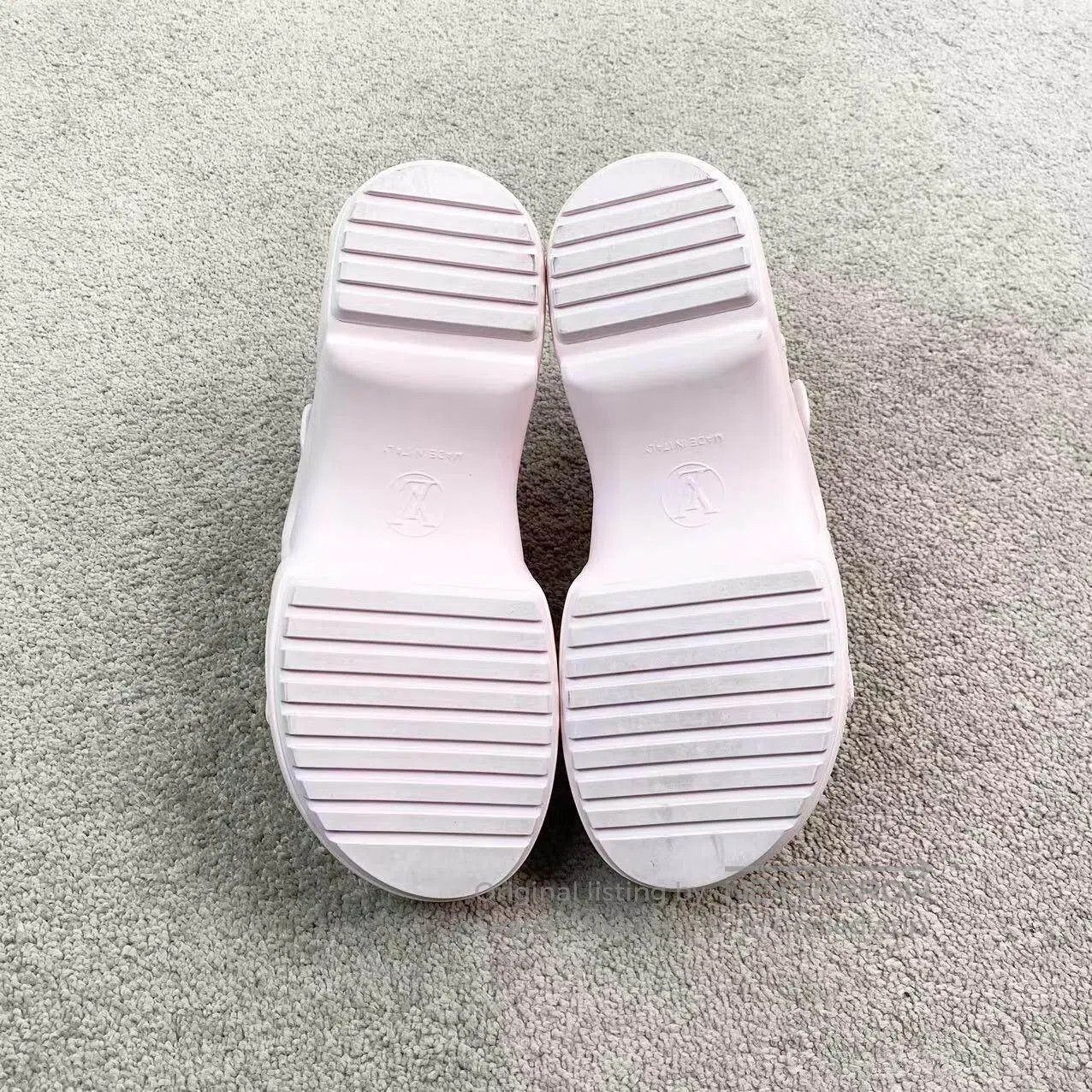 Louis Vuitton Louis Vuitton Beach sandals| Size US 5.5 / IT 35.5 - 8 Thumbnail