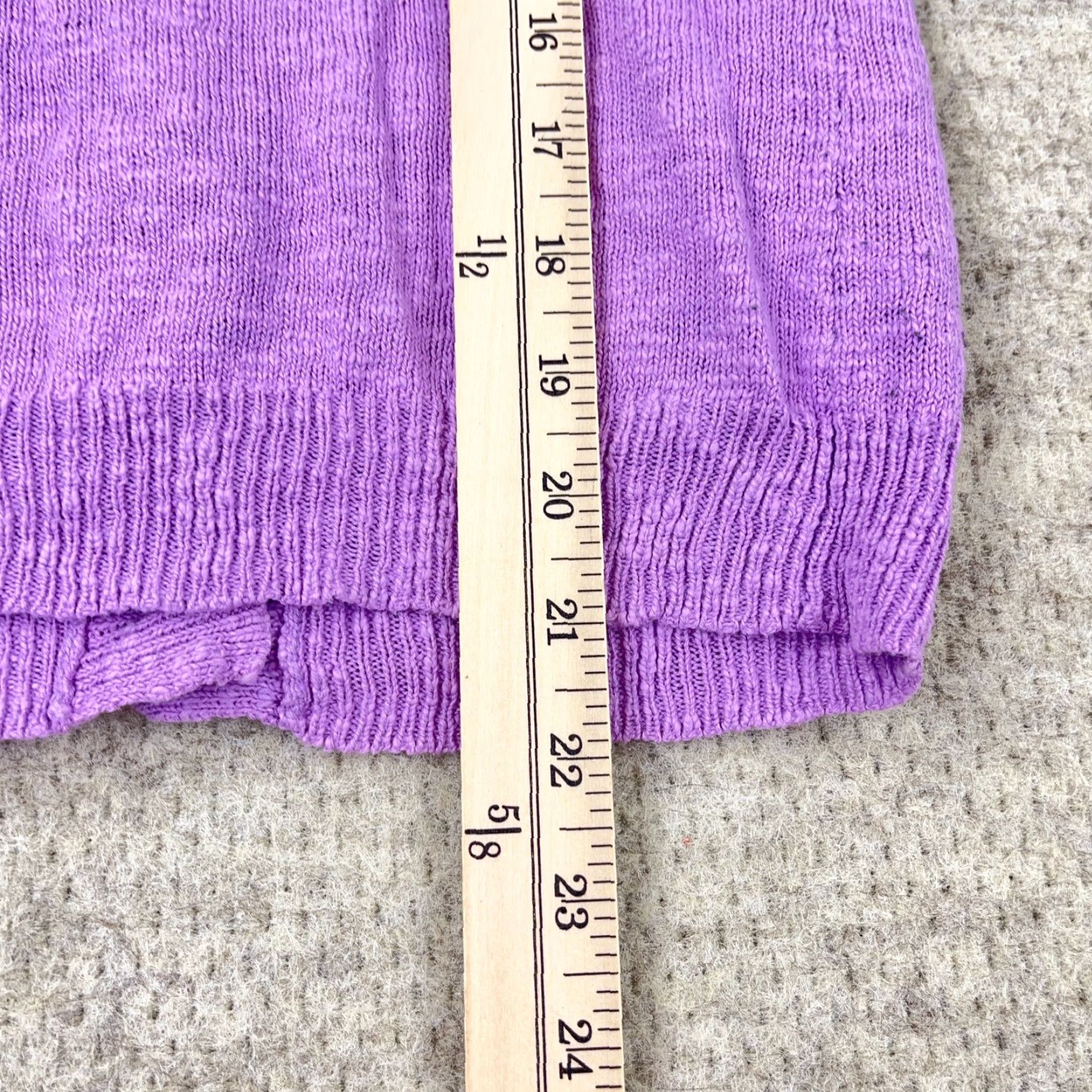 American Eagle Outfitters VINTAGE American Eagle Outfitters Cardigan Sweater Women S Purple V Neck Lightweight Size S / US 4 / IT 40 - 7 Thumbnail