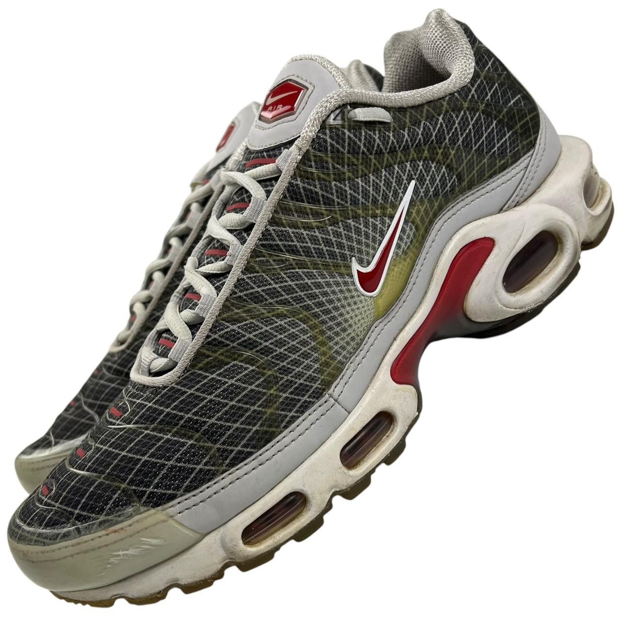 Nike Nike Air Max Plus TN Wave Grid Neutral Grey - US 8.5 / EU 42 Size US 8.5 / EU 41-42 - 2 Thumbnail