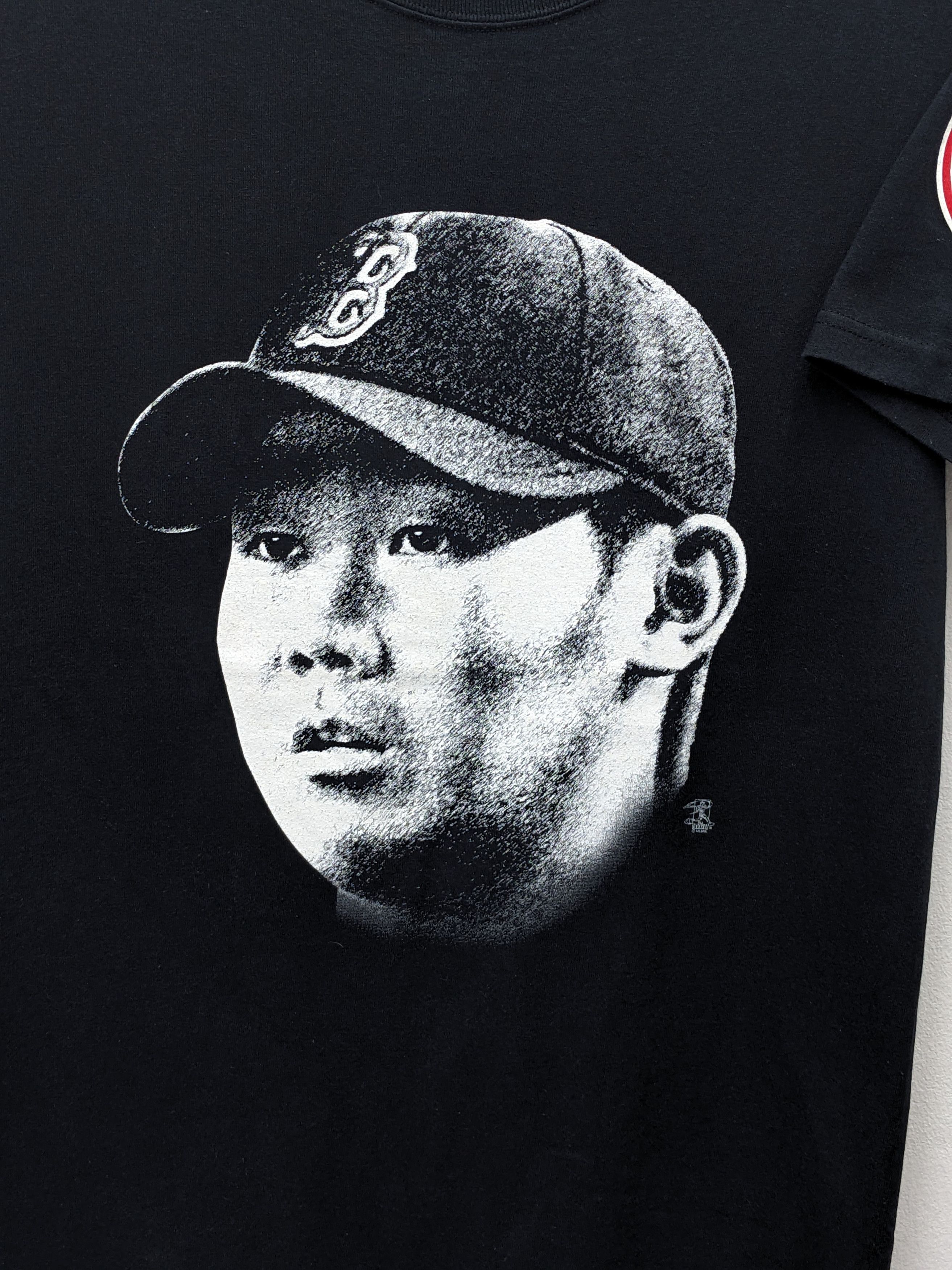 MLB VINTAGE Y2K MAJESTIC BOSTON RED SOX MLB LOGO TSHIRT Size US S / EU 44-46 / 1 - 3 Thumbnail