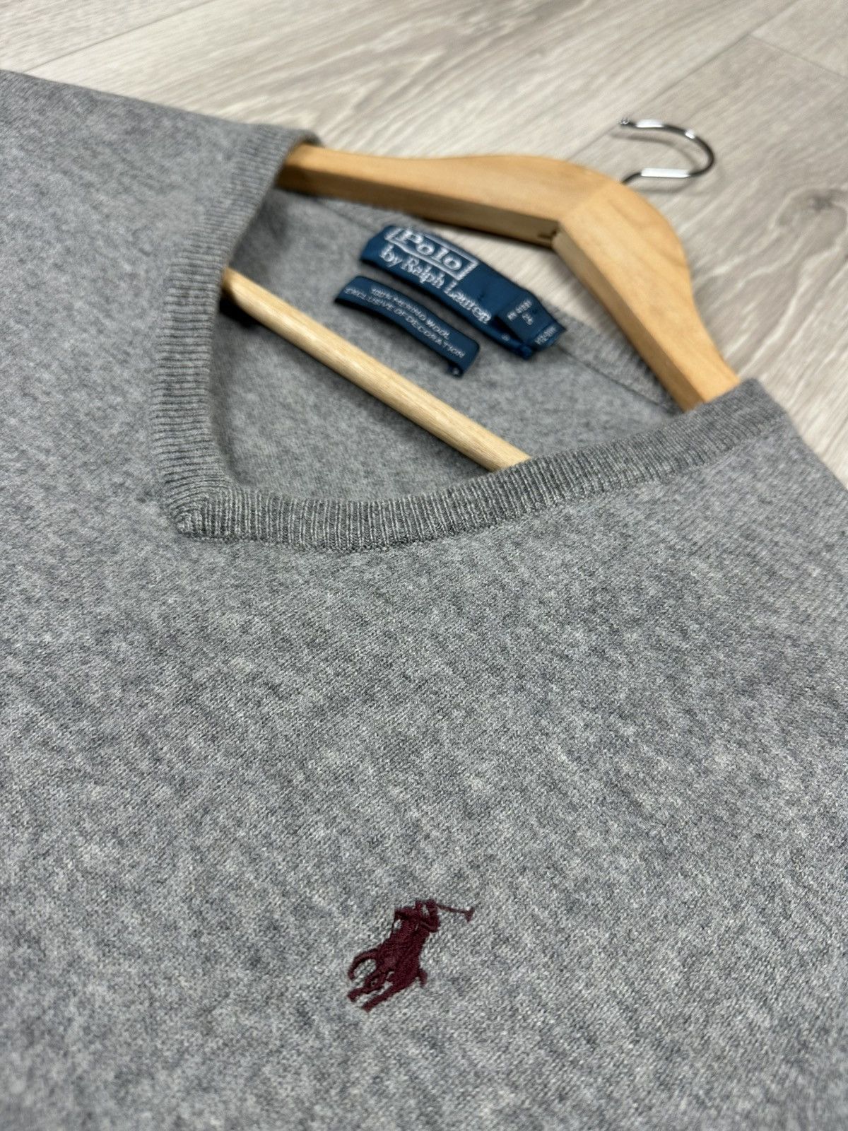 Polo Ralph Lauren Vintage POLO RALPH LAUREN Merino Wool Sweater V-Neck Size US M / EU 48-50 / 2 - 5 Thumbnail