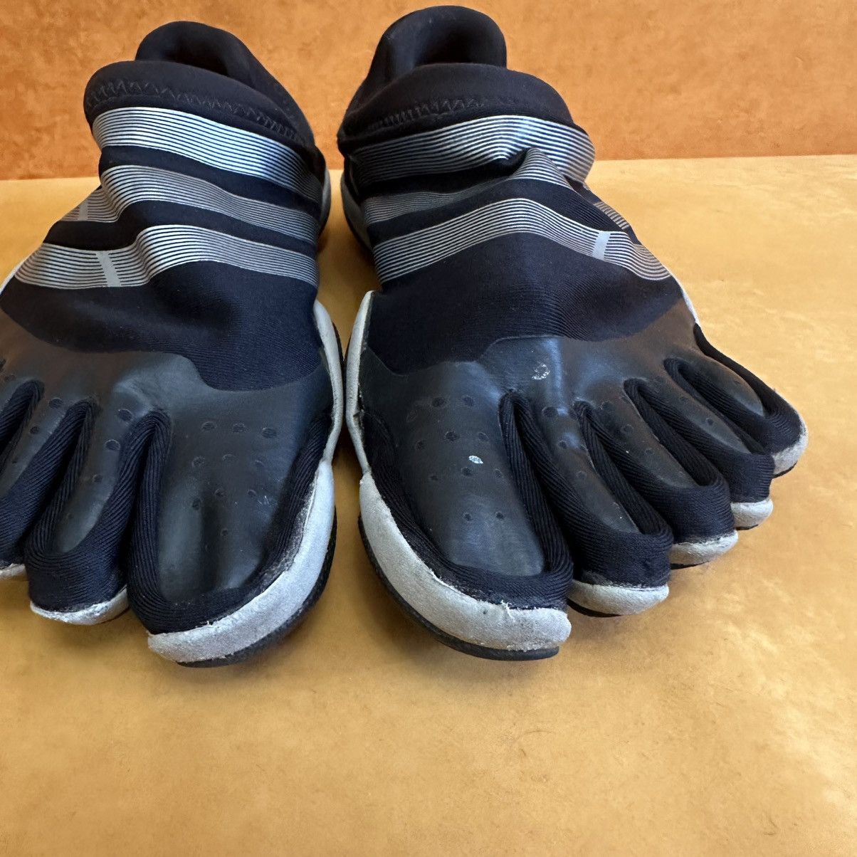 Adidas Adidas adiprene Yamamoto Y-3 Vibe Fivefingers vibram Size US 10 / EU 43 - 4 Thumbnail