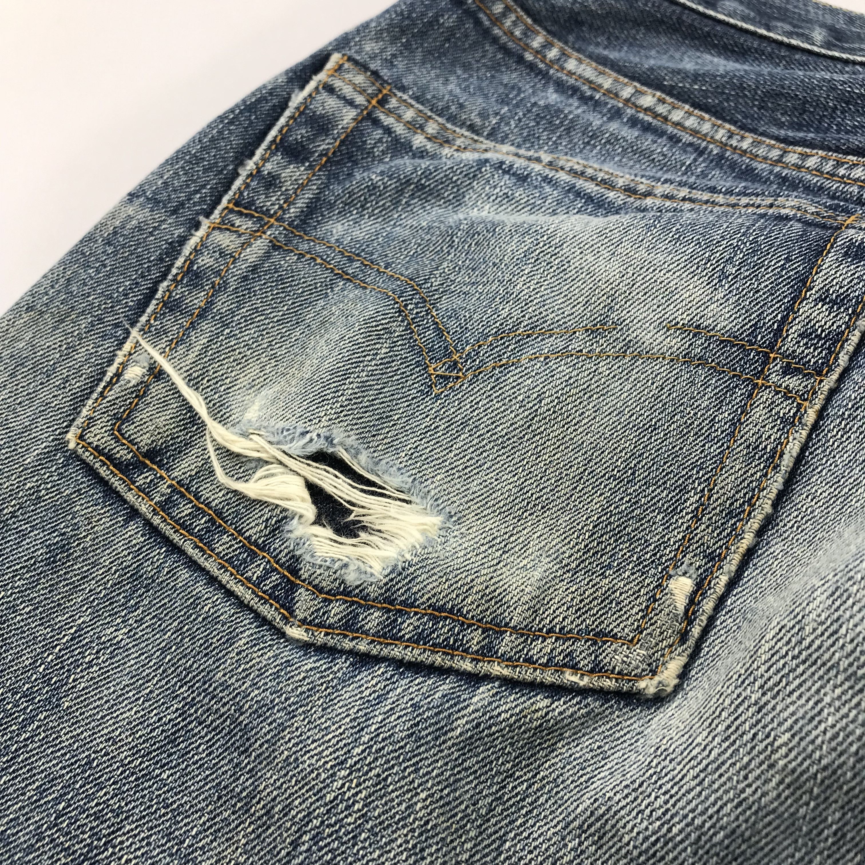 Levi's Vintage Levis 502 Big E Selvedge Jean Distress Denim KJ3469 Size US 29 - 8 Thumbnail