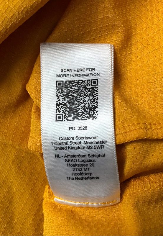 Castore Match Worn Wolverhampton Wanderers home jersey 2022/2023 Size US M / EU 48-50 / 2 - 11 Thumbnail