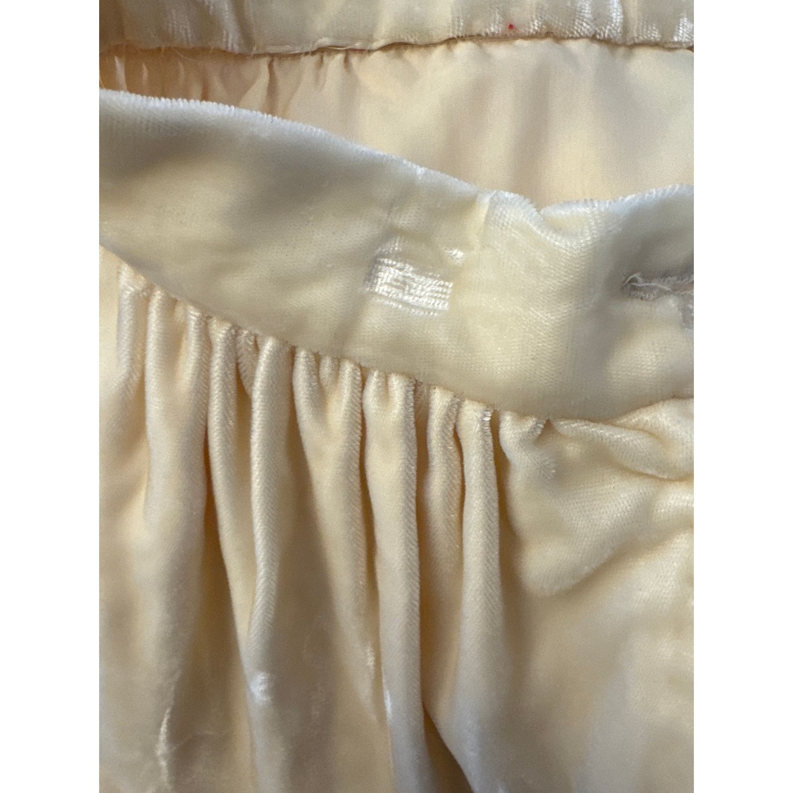 Vintage Vintage velvet butter yellow maxi high waisted skirt XXS Size 22" - 9 Thumbnail