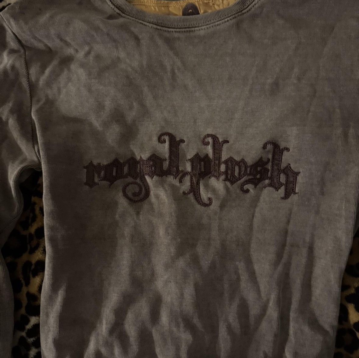 Other Royal Plush long sleeve distressed long sleeve Size S / US 4 / IT 40 - 2 Thumbnail