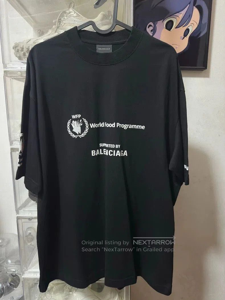 Balenciaga Balenciaga WFP Charity Wheat Ear SS Tee. Size US S / EU 44-46 / 1 - 1 Thumbnail