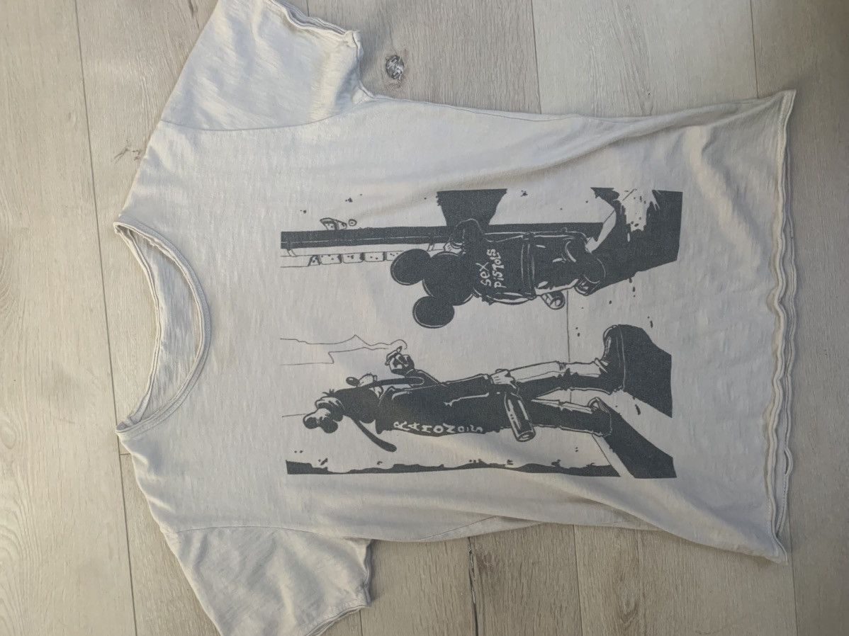 Band Tees Sex Pistols and ramones shirt Size US M / EU 48-50 / 2 - 1 Thumbnail