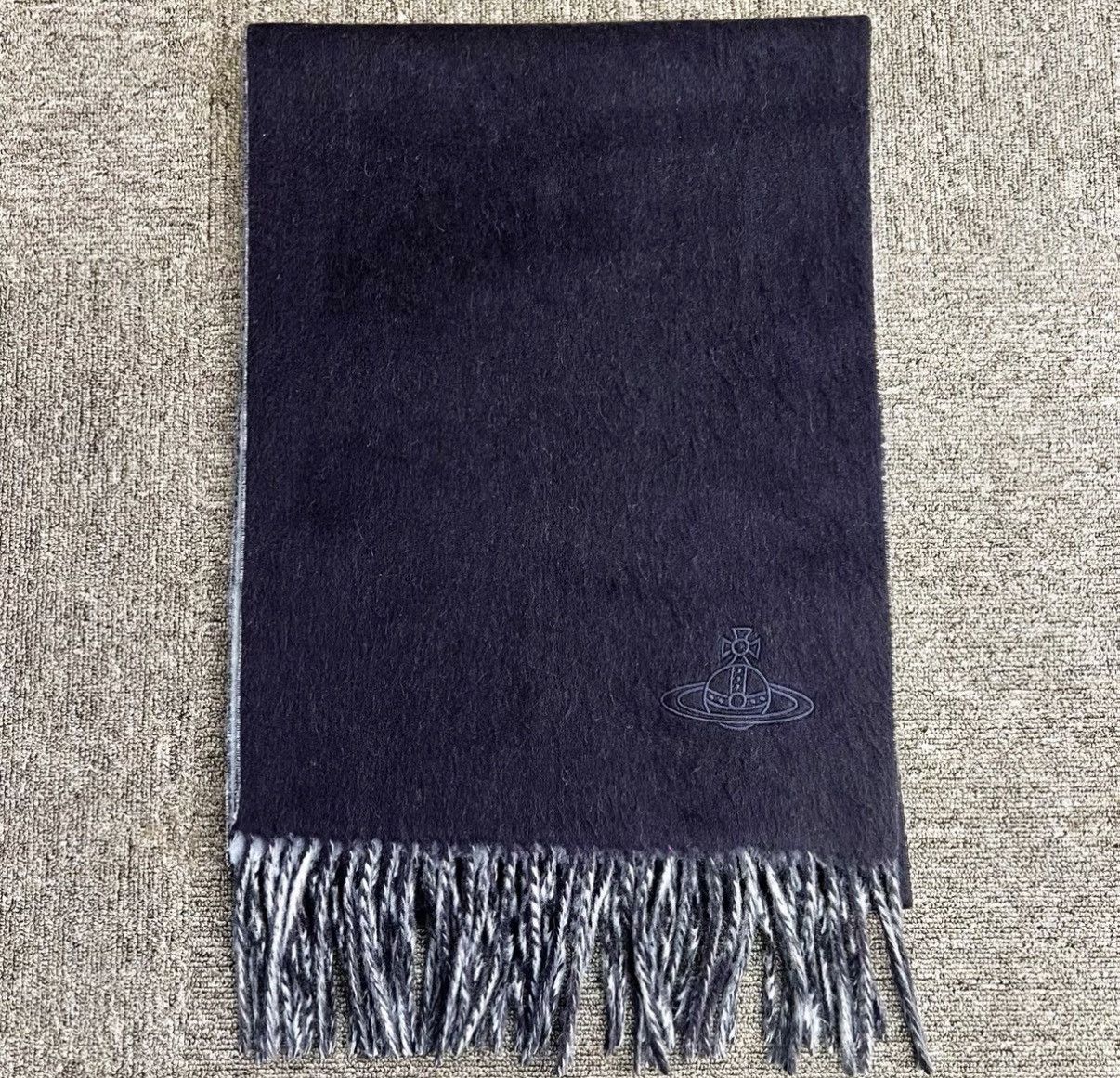 Vivienne Westwood Vivienne Westwood Saturn Embroidery Wool Cashmere Scarf K12 Size ONE SIZE - 2 Thumbnail