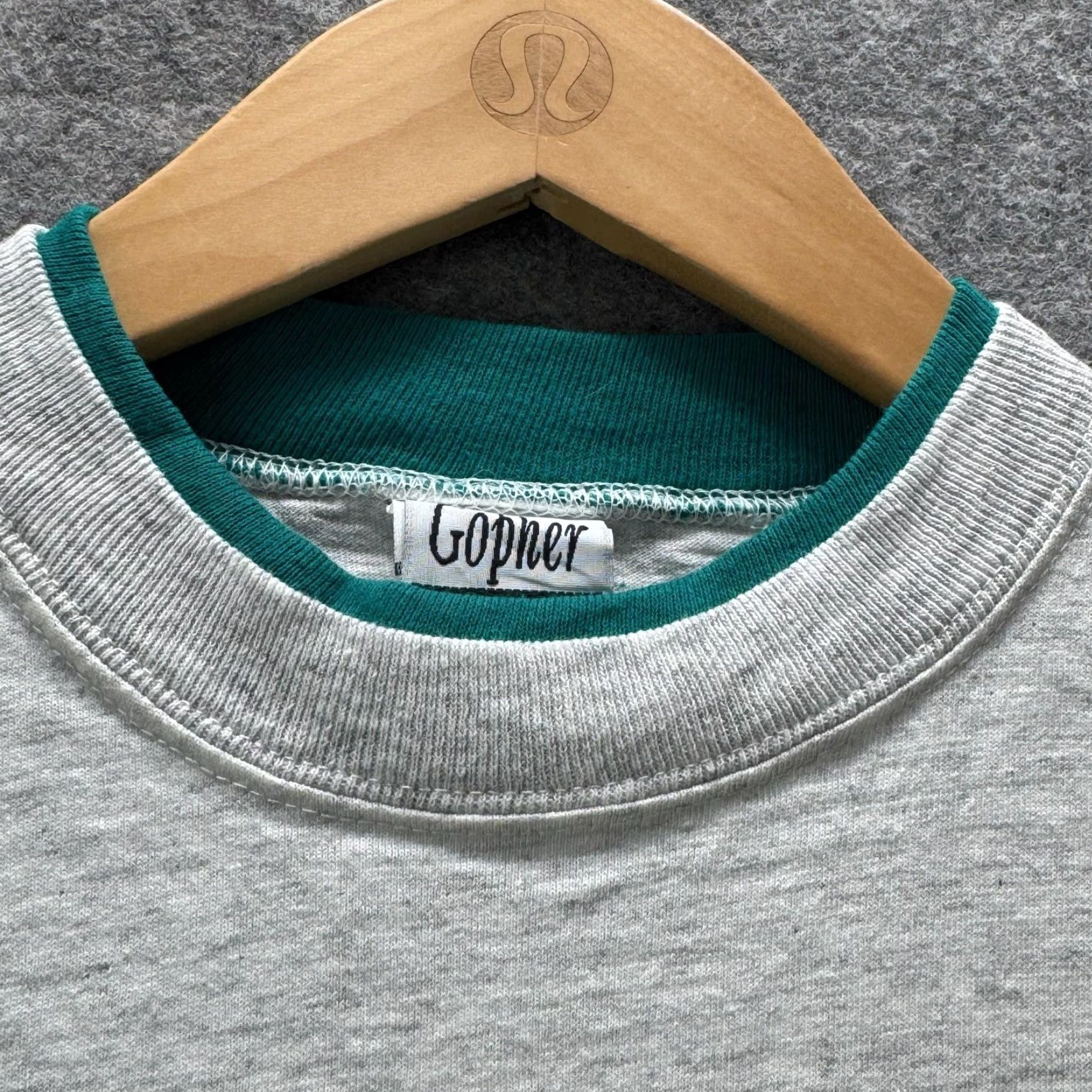 Vintage Vintage Gopher Sport Shirt Mens L Gray Crewneck T-Shirt Contrasting Trim Summer Size US L / EU 52-54 / 3 - 5 Thumbnail