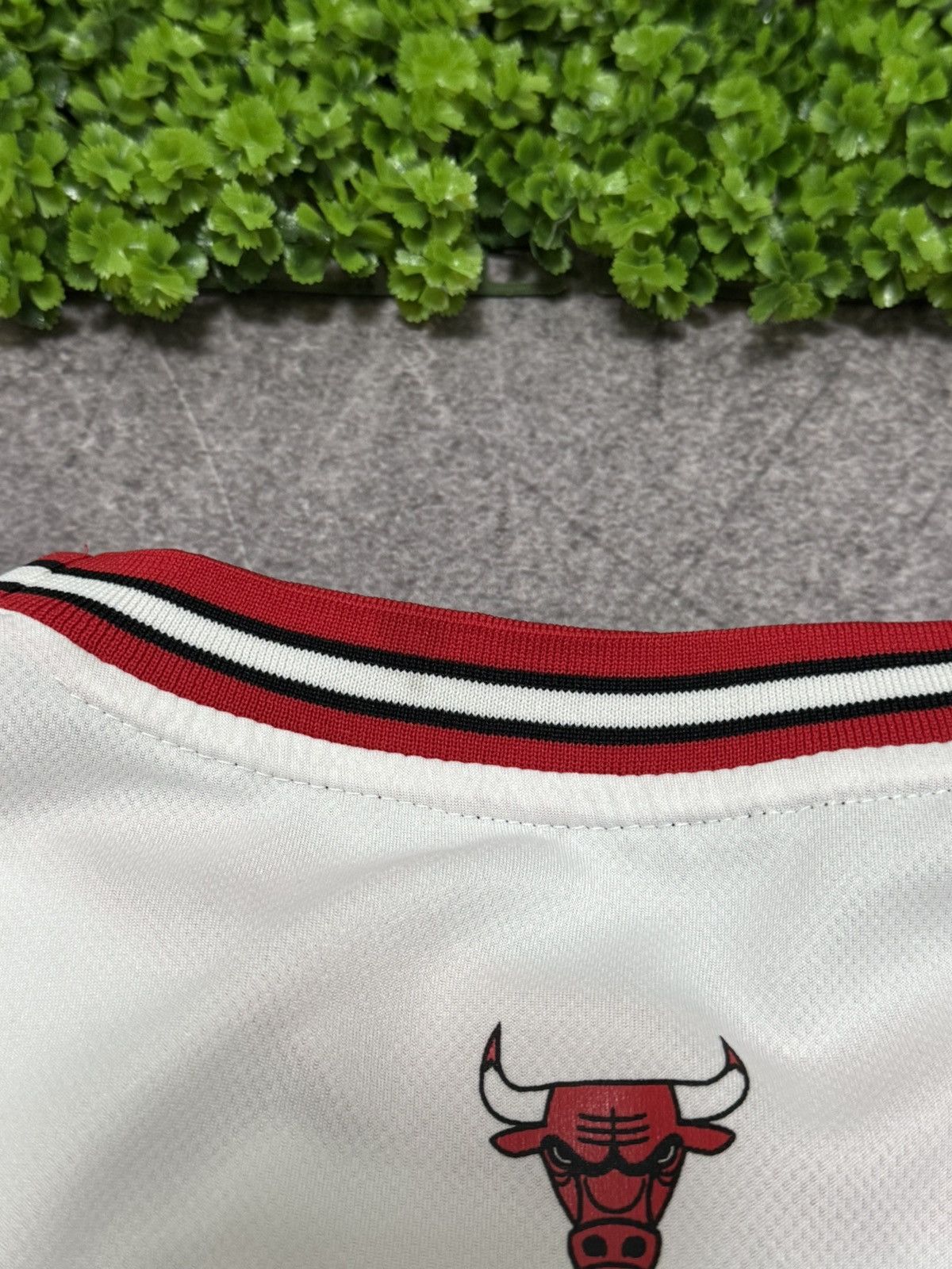 Adidas Adidas ROSE Chicago Bulls Jersey 2012 Size US XL / EU 56 / 4 - 15 Thumbnail