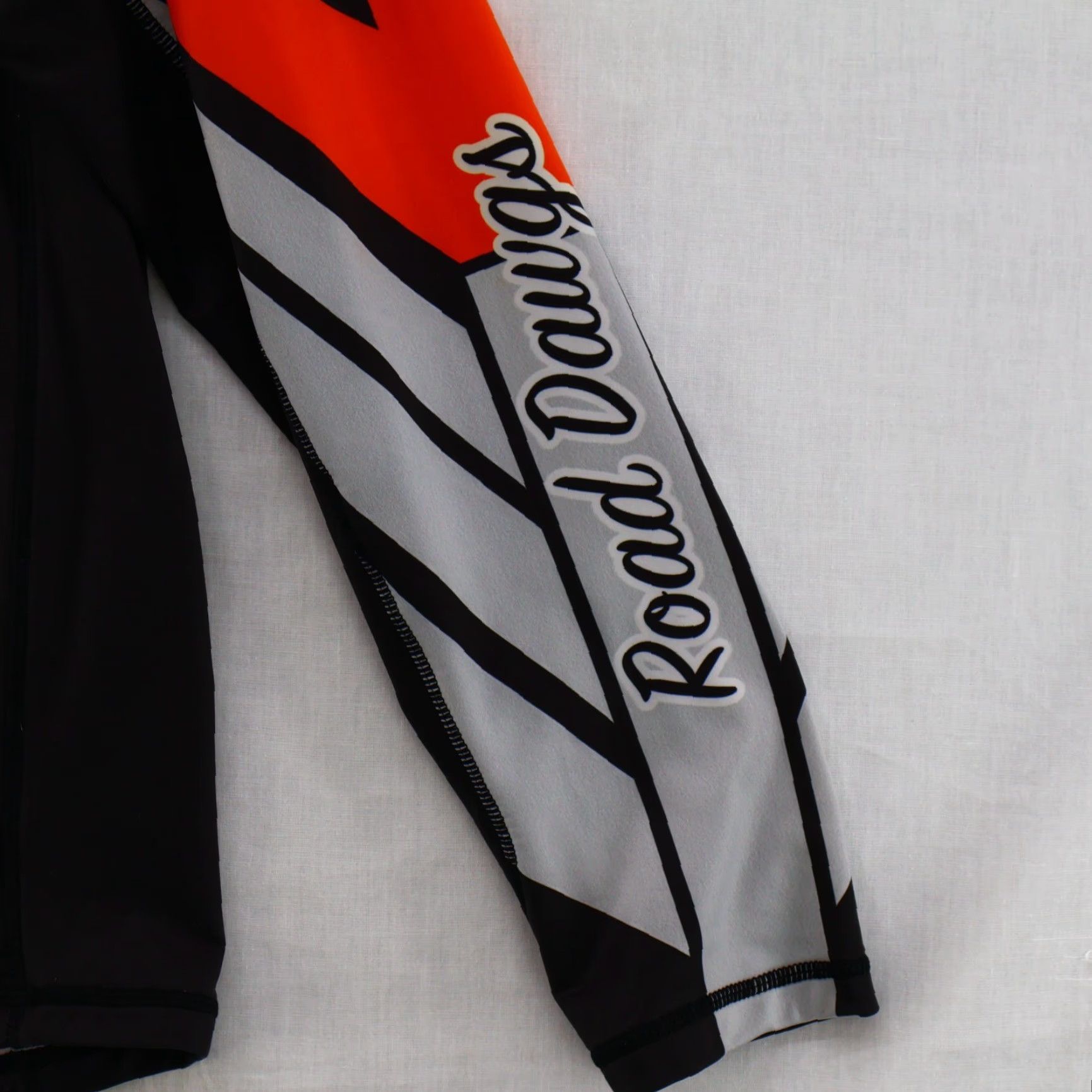 Vintage VINTAGE ROCKET Science Sports Racing Sweatshirt Hoodie Men L Black Orange Fleece Logo Pullover Size US L / EU 52-54 / 3 - 3 Thumbnail