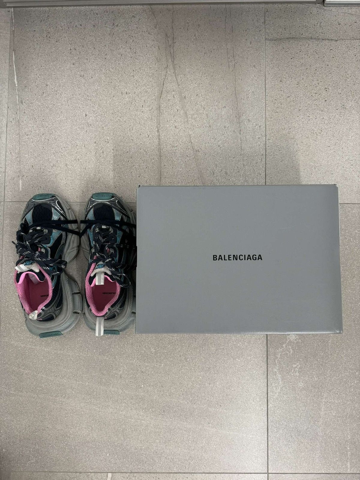 Balenciaga 3XL Sneakers – Grey Mix / Blue / Pink