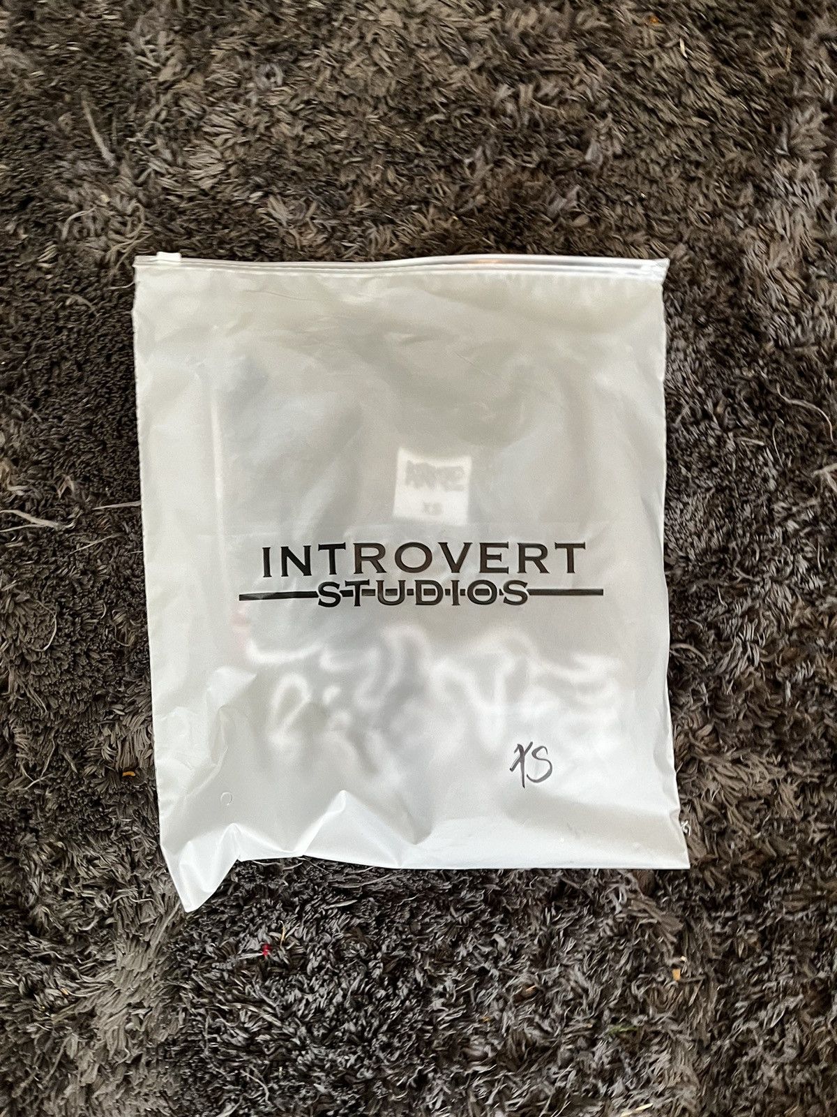 Introvert Studios “Live 2 Die” Vintage Longsleeve