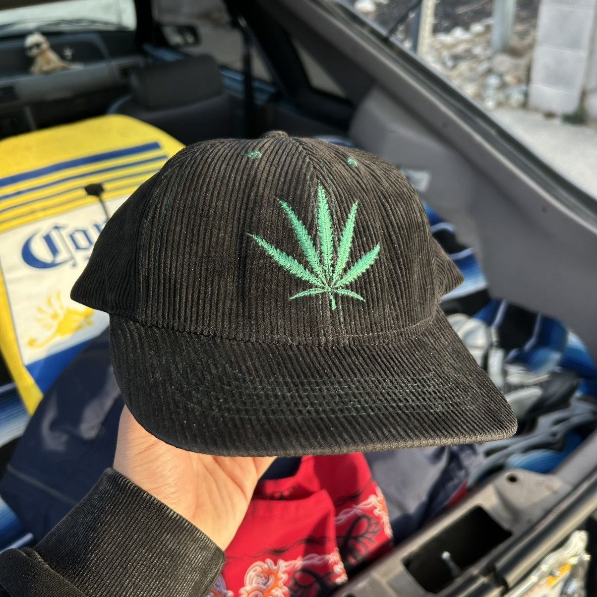 Other Jamaican style Black corduroy snapback hat Size ONE SIZE - 1 Thumbnail